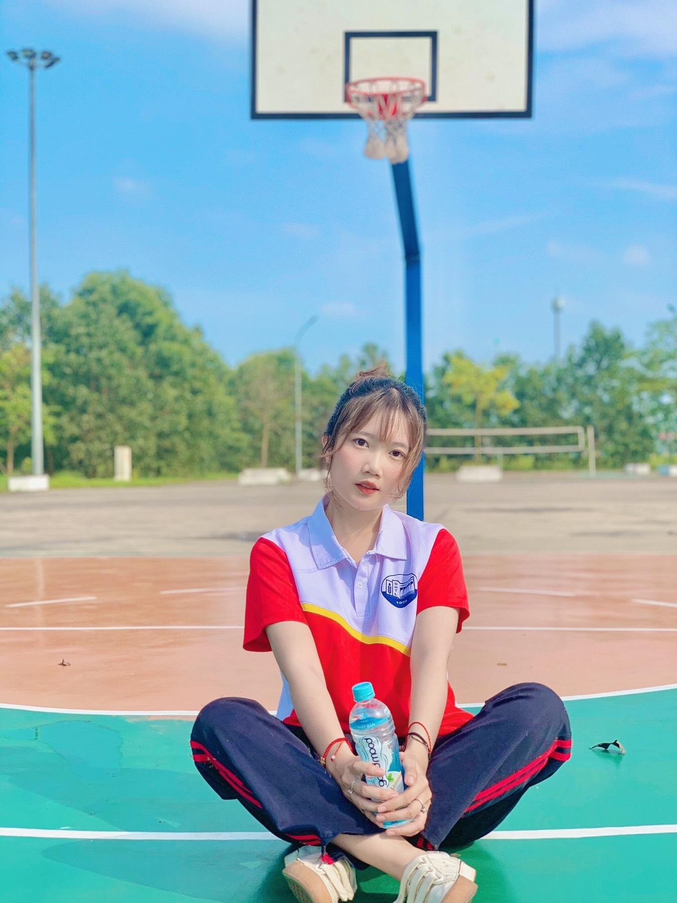 Môi trường mới giúp Hải Anh có thêm nhiều trải nghiệm, bài học để dần trưởng thành hơn trong cuộc sống. Môi trường mới giúp Hải Anh có thêm nhiều trải nghiệm, bài học để dần trưởng thành hơn trong cuộc sống.