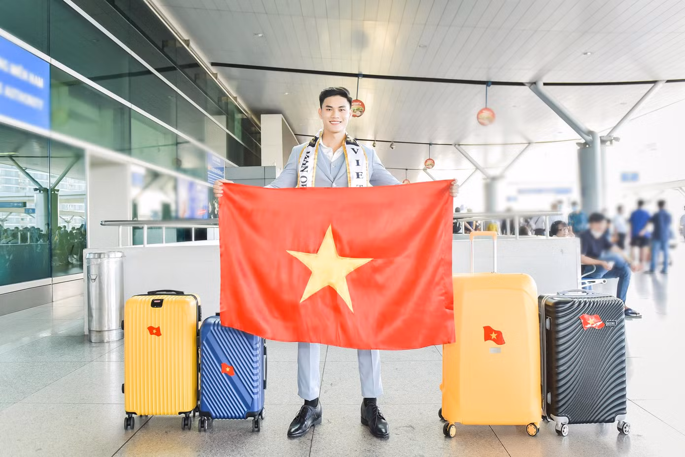 Hữu Anh chính thức sang Philippines dự thi Nam vương Thế giới