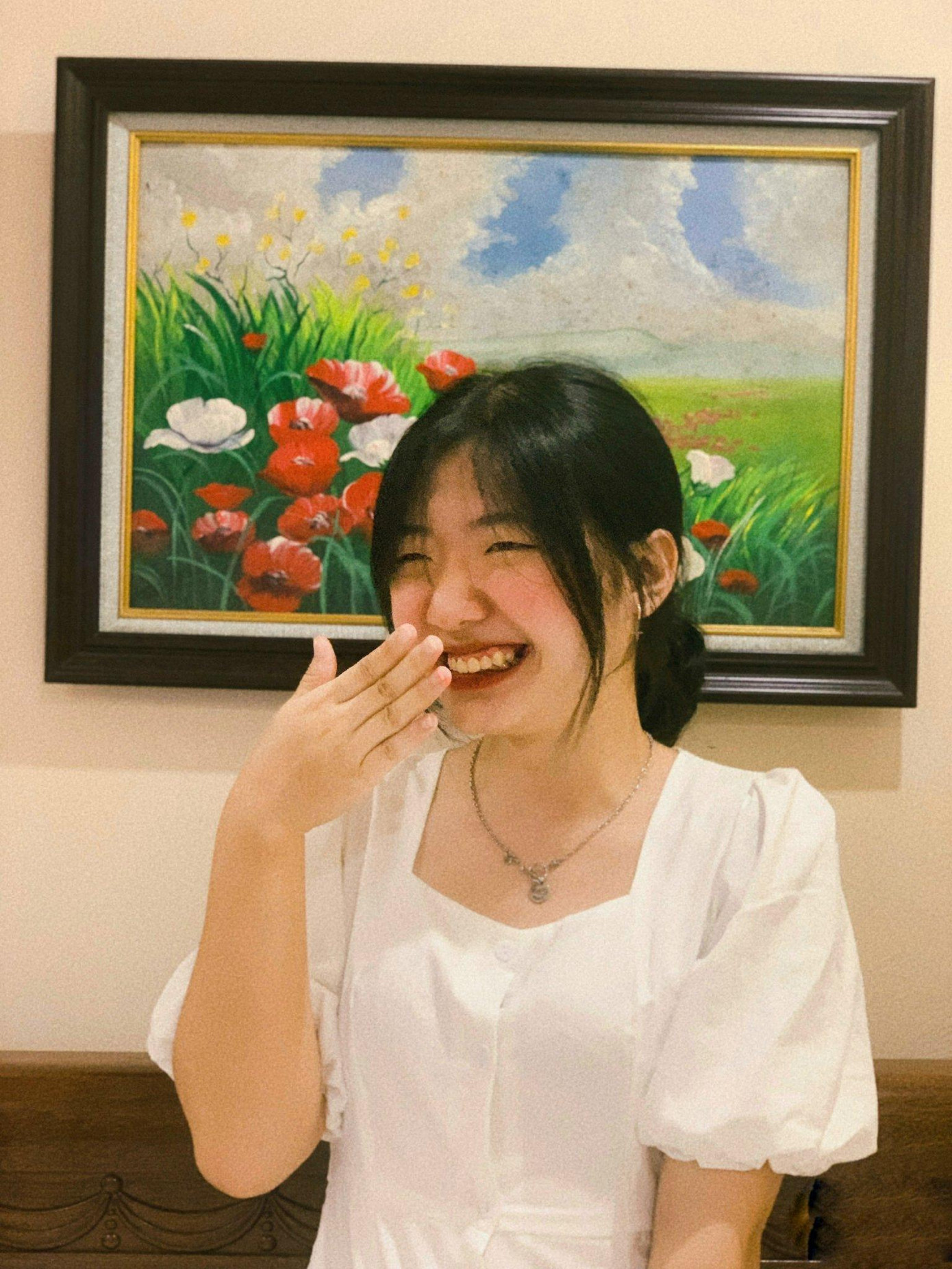 Lưu Minh Hằng sinh viên năm nhất chuyên ngành Truyền thông và Văn hóa đối ngoại, Học viện Ngoại giao. Lưu Minh Hằng sinh viên năm nhất chuyên ngành Truyền thông và Văn hóa đối ngoại, Học viện Ngoại giao.