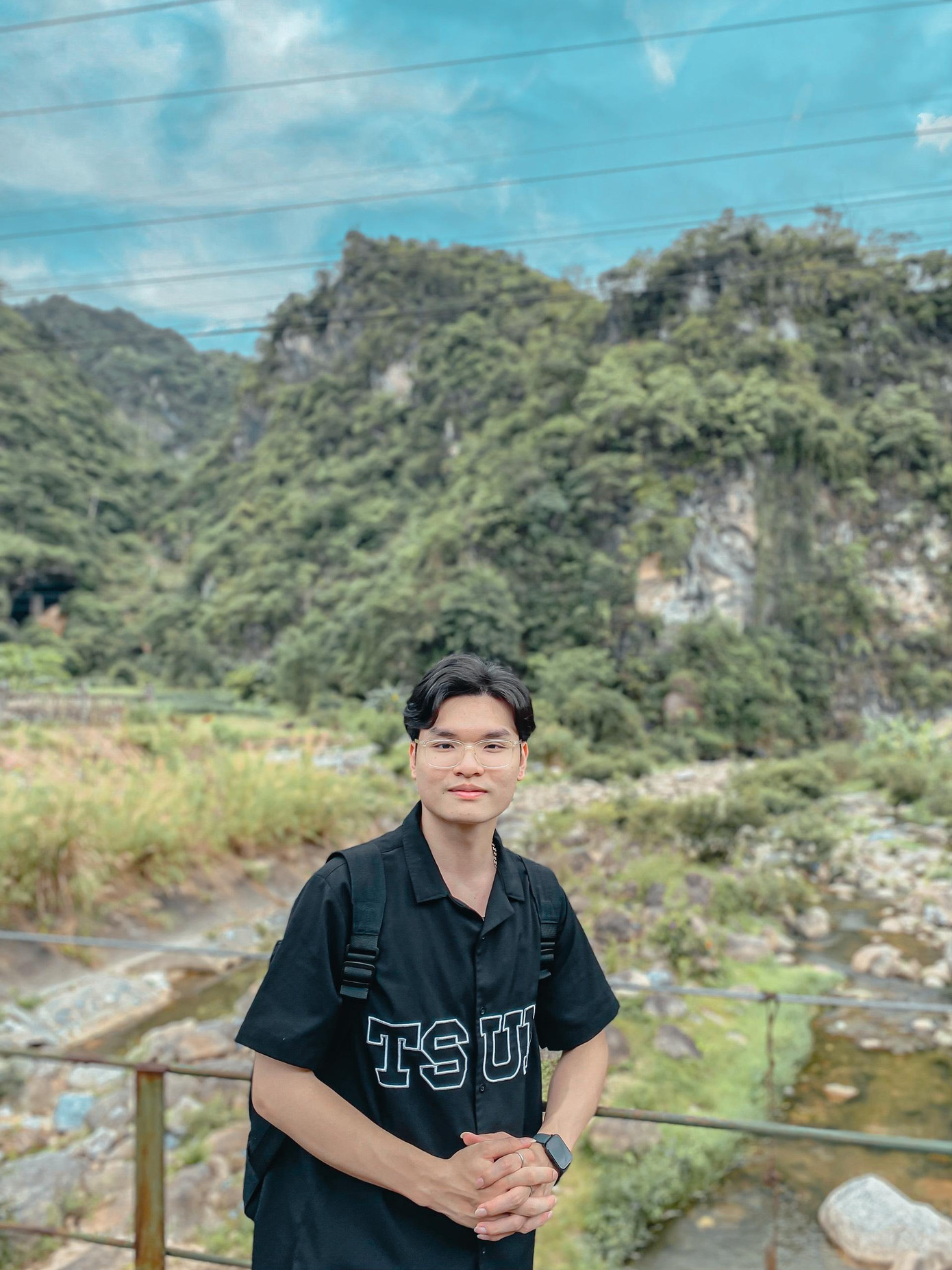 Âu Dương Hoàng (sinh năm 2000) là một chàng trai dân tộc Cao Lan đến từ mảnh đất Hà Giang.