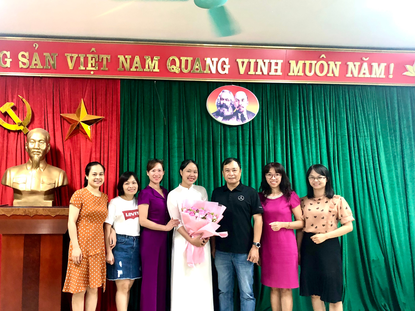 Nghiệm thu đề tài Nghiên cứu Khoa học Sinh viên. Nghiệm thu đề tài Nghiên cứu Khoa học Sinh viên.