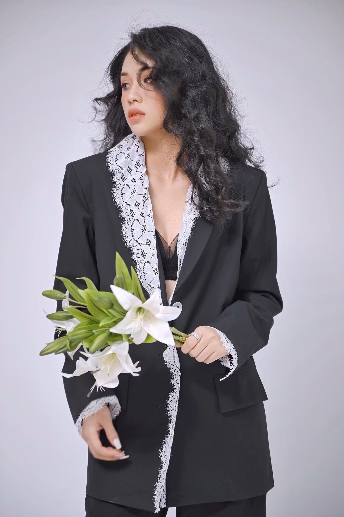 Vốn xuất phát từ tình yêu với cái đẹp, Lan Anh mong muốn đem lại vẻ đẹp, truyền cảm hứng, sự tự tin đến cho mọi người.