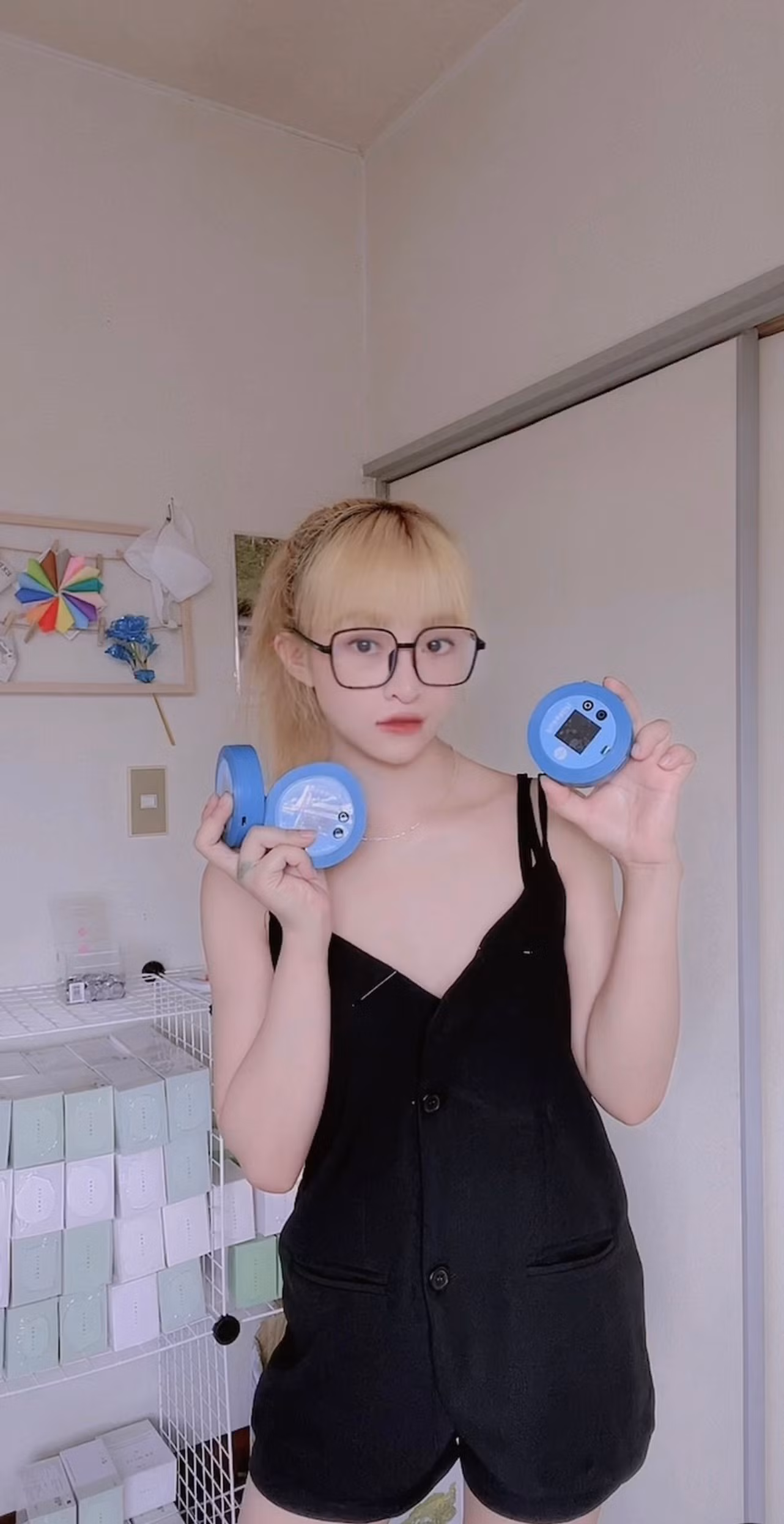 Hiền cho biết bản thân chỉ ngủ 4-5 tiếng/ngày, nhiều khi còn ngủ nhiều trên tàu hơn ở nhà.