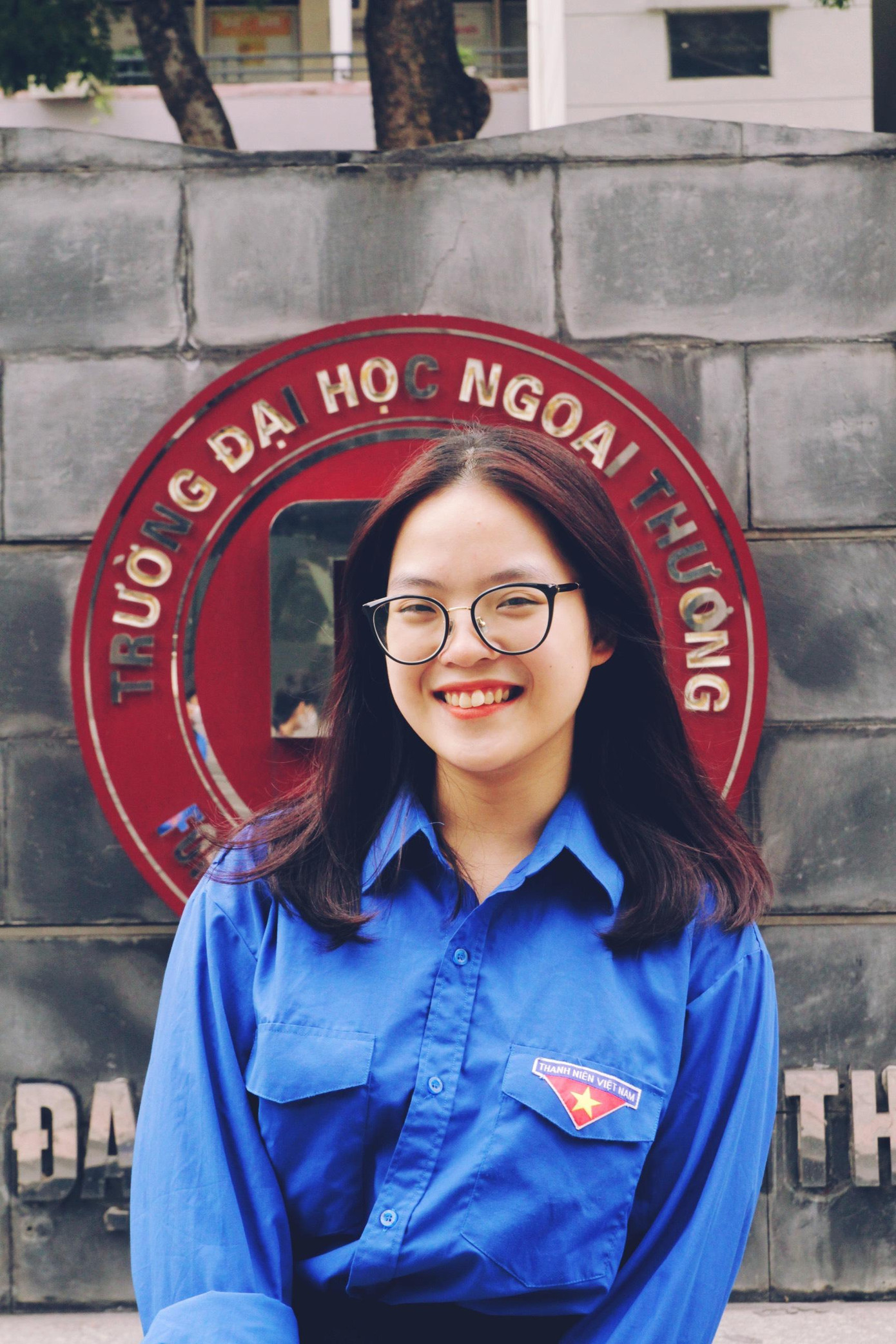 Mai Hồng Ngọc là Á khoa toàn quốc khối D01 (Toán: 9.6; Văn: 9.5; Anh: 10) kỳ thi tốt nghiệp THPT năm 2021. Mai Hồng Ngọc là Á khoa toàn quốc khối D01 (Toán: 9.6; Văn: 9.5; Anh: 10) kỳ thi tốt nghiệp THPT năm 2021.