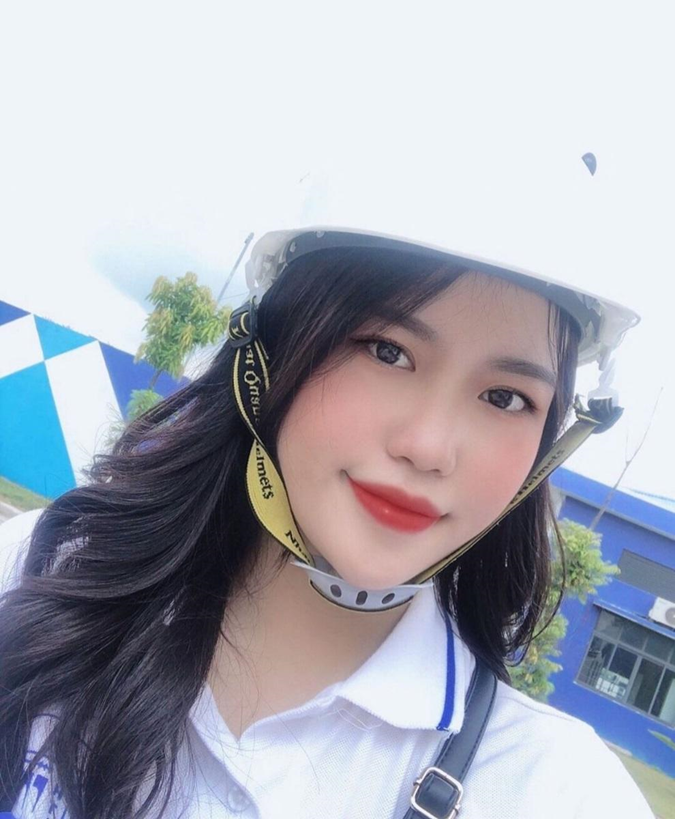 Hiện tại, Trinh đã tìm được công việc theo đúng chuyên ngành mình theo học, là một cô Kỹ sư cấp nước, công tác tại Hà Nội.