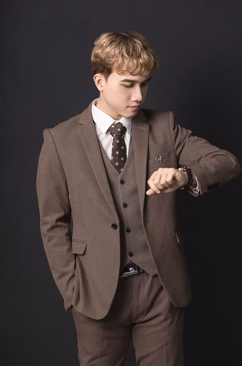 Tự nhận thấy, bản thân không phải là một người có thể dành nhiều thời gian cho việc học, vậy nên ngay từ khi bước chân vào Đại học, Mạnh Dũng đã sắp xếp thời gian hợp lý giữa việc học tập và giải trí.