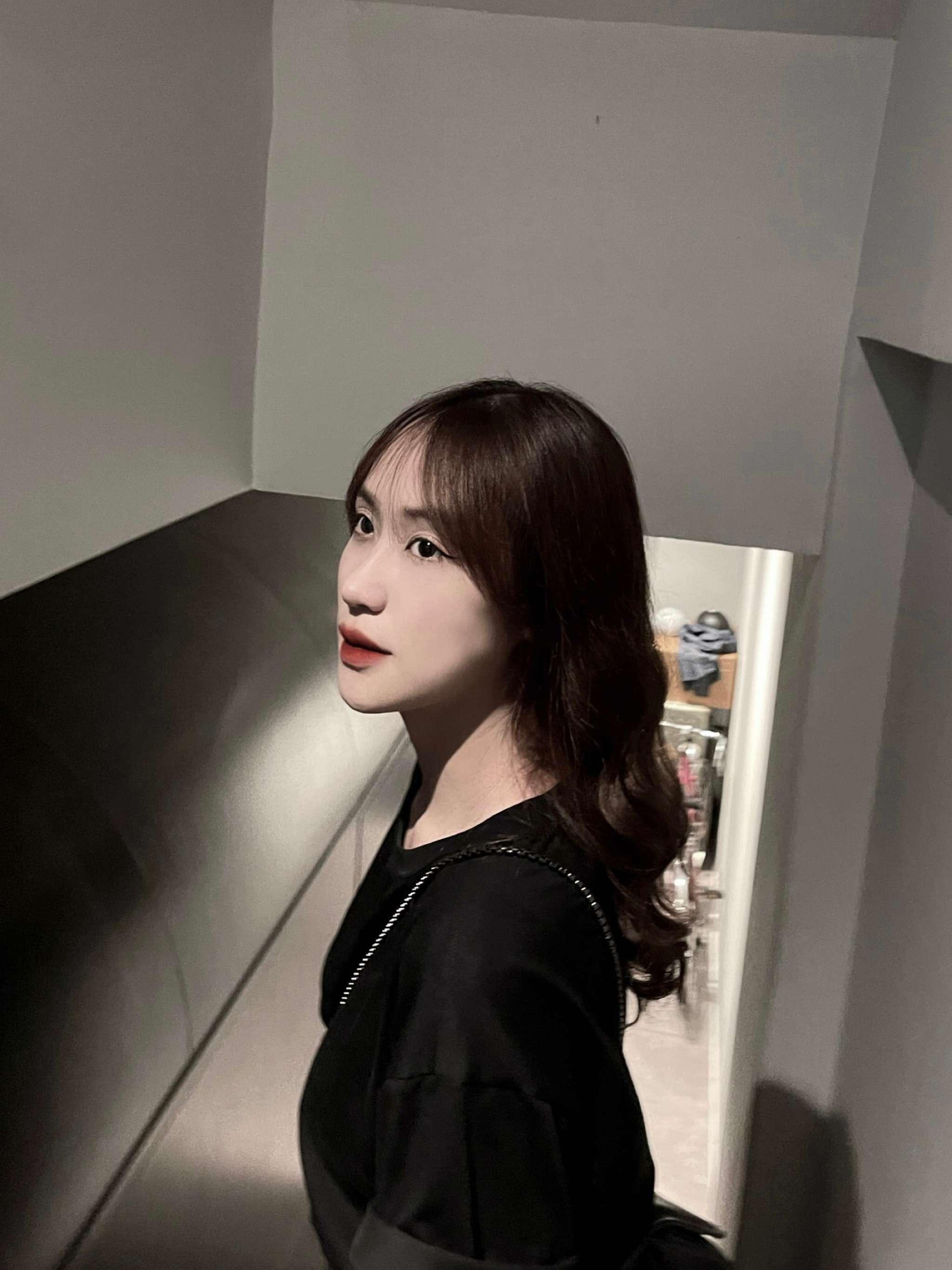 "Những cánh cửa khép lại nhưng nó sẽ không khép lại mãi, chỉ cần có quyết tâm thì mình sẽ là người tìm được cách mở những cánh cửa đó ra".