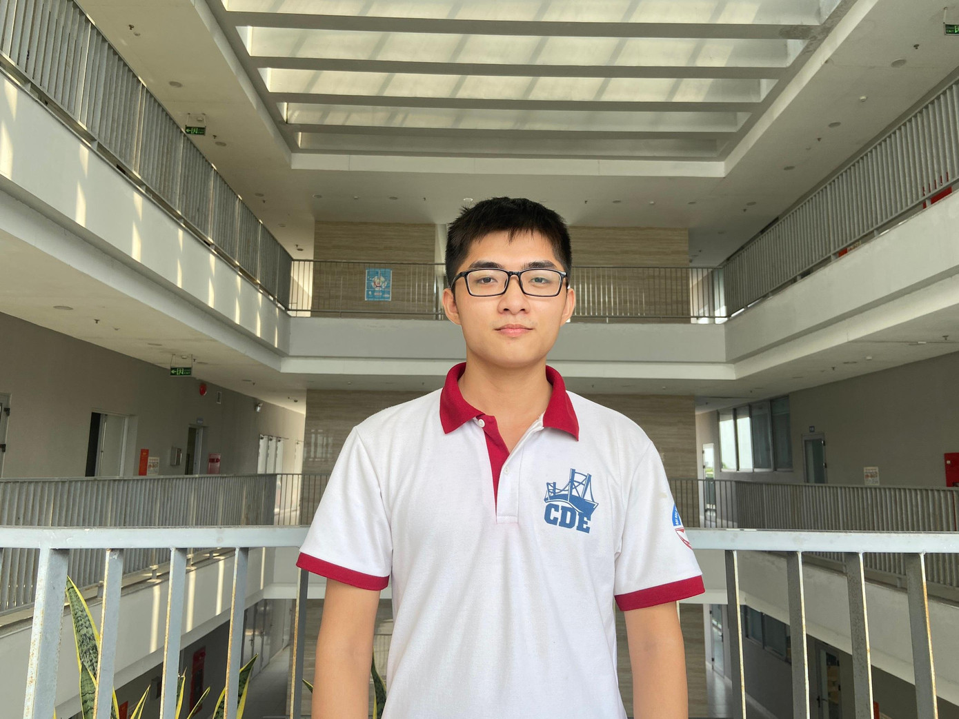 Bùi Quốc Bảo - sinh viên lớp 63CDE, Khoa Xây dựng Cầu đường, Trường Đại học Xây dựng Hà Nội vừa mới trở thành chủ nhân của giải CSC Award 2022.