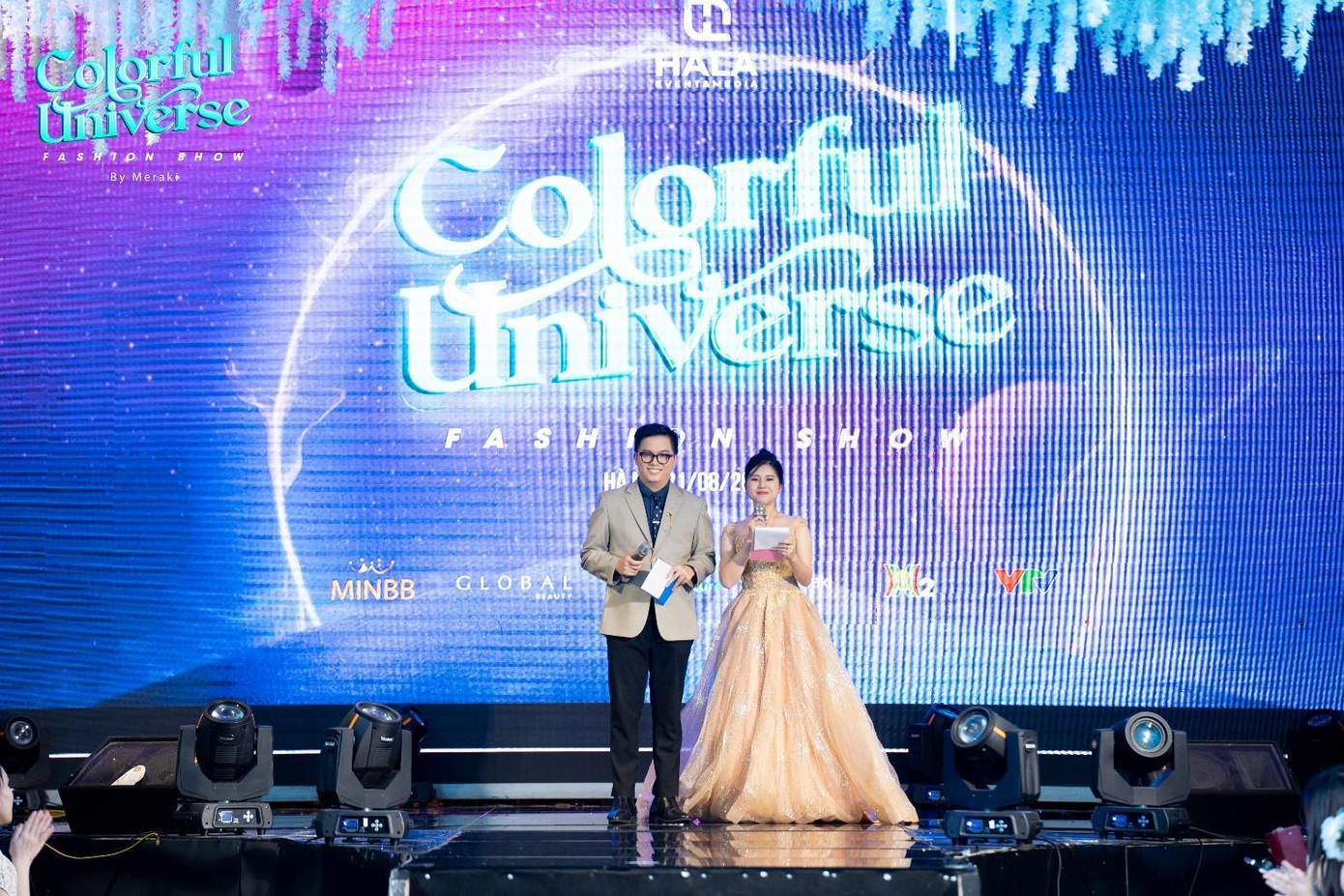 Cô học trò Nguyễn Tuyết song mic cùng người thầy của mình – MC - BTV Đỗ Ngọc Sơn.