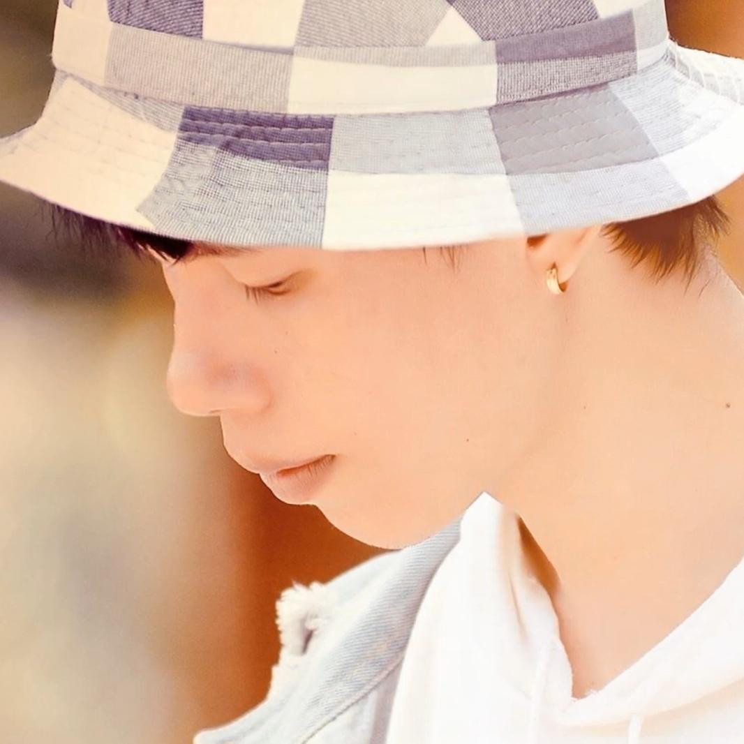 Gia Lạc luôn không ngừng cố gắng, nỗ lực từng ngày để chạm tới ước mơ, đến nay 9X đã theo đuổi nghề ca hát được hơn 12 năm.