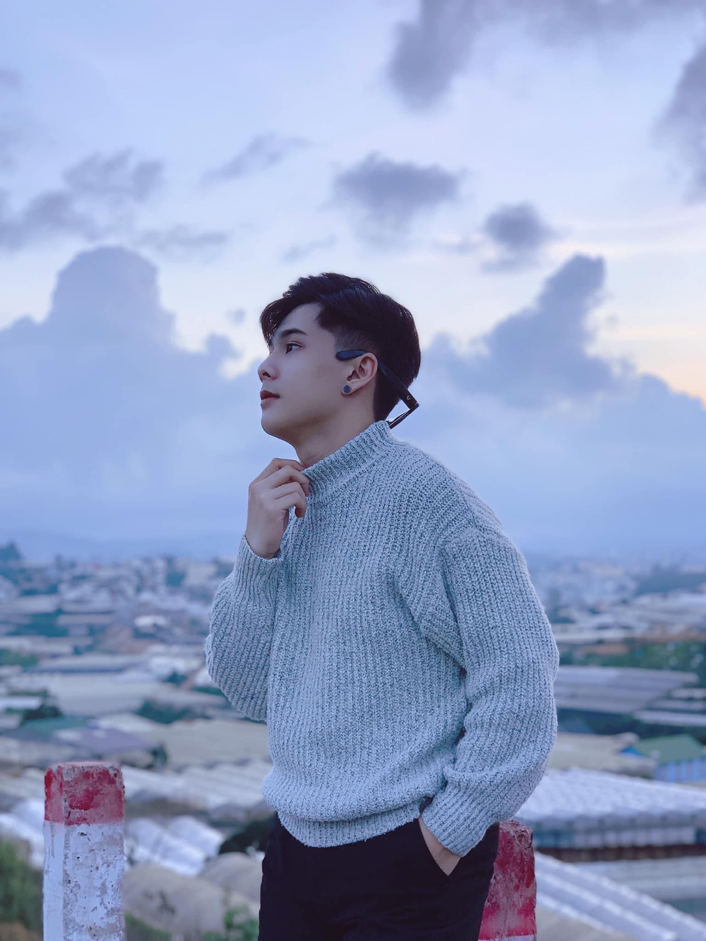 Bất kể có làm công việc gì hay gặp tình huống nào cũng nên tin vào khả năng bản thân.