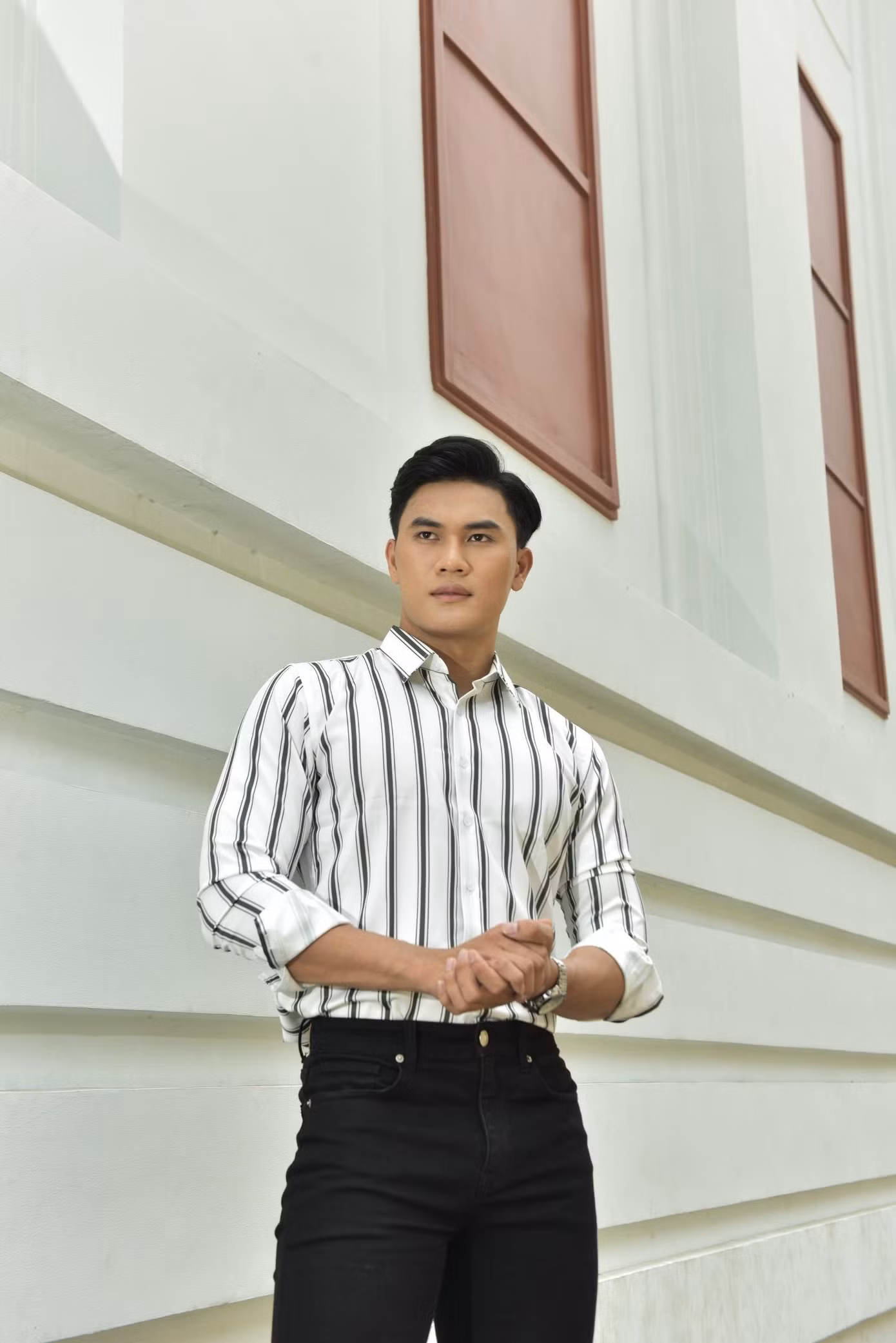 Nguyễn Hữu Anh sinh năm 2000, đến từ Quảng Ngãi. Sau khi đăng quang ngôi vị Quán quân Vietnam Fitness Model 2021, Hữu Anh quyết định chuyển vào TP. HCM để sinh sống và thuận tiện cho việc học tập, rèn luyện bản thân. Nguyễn Hữu Anh sinh năm 2000, đến từ Quảng Ngãi. Sau khi đăng quang ngôi vị Quán quân Vietnam Fitness Model 2021, Hữu Anh quyết định chuyển vào TP. HCM để sinh sống và thuận tiện cho việc học tập, rèn luyện bản thân.