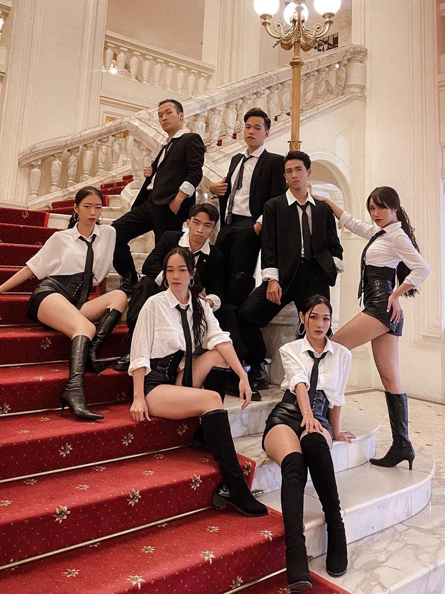 Tuấn La và nhóm cũng có cơ hội tham gia hợp tác với nhiều nghệ sĩ lớn như ca sĩ Đức Phúc, ca sĩ Erik, Á hậu Phương Nga,...