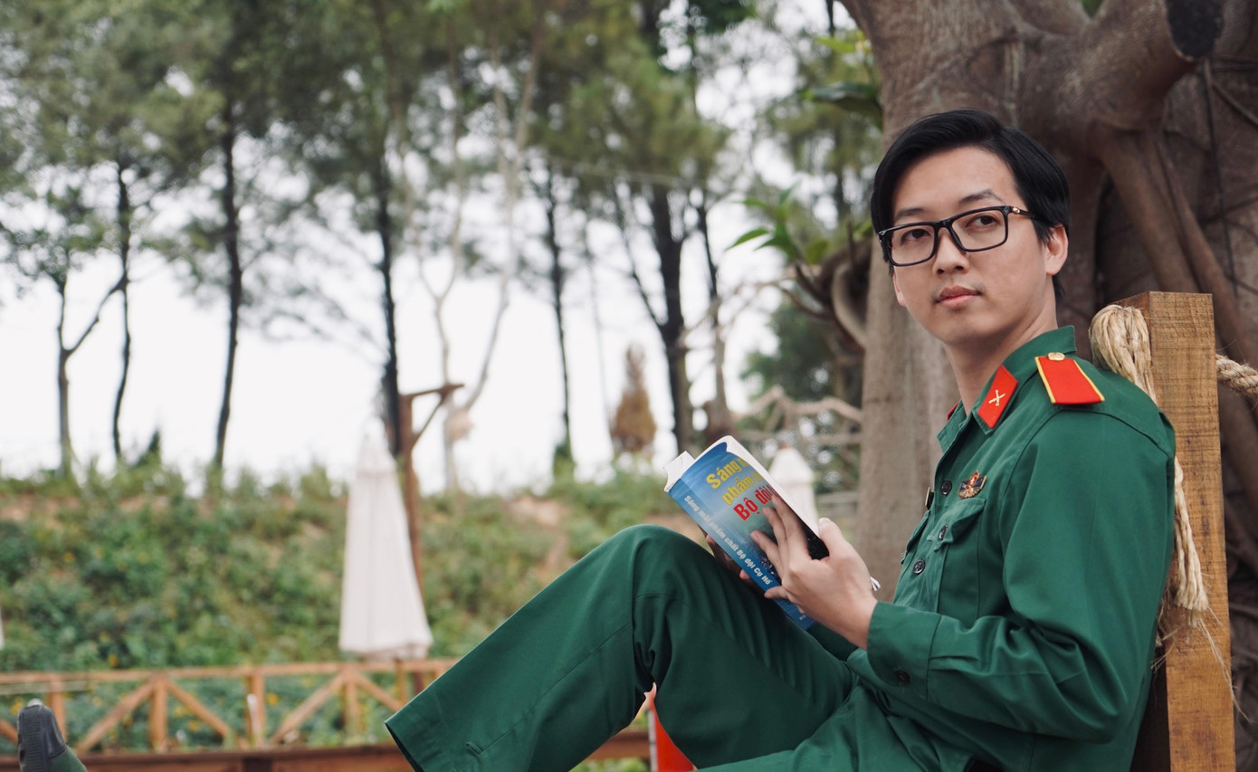 Với sự quyết tâm cao, Thanh Tú đã thi đỗ vào trường Đại học Văn hóa Nghệ thuật Quân đội với số điểm rất cao. Với sự quyết tâm cao, Thanh Tú đã thi đỗ vào trường Đại học Văn hóa Nghệ thuật Quân đội với số điểm rất cao.