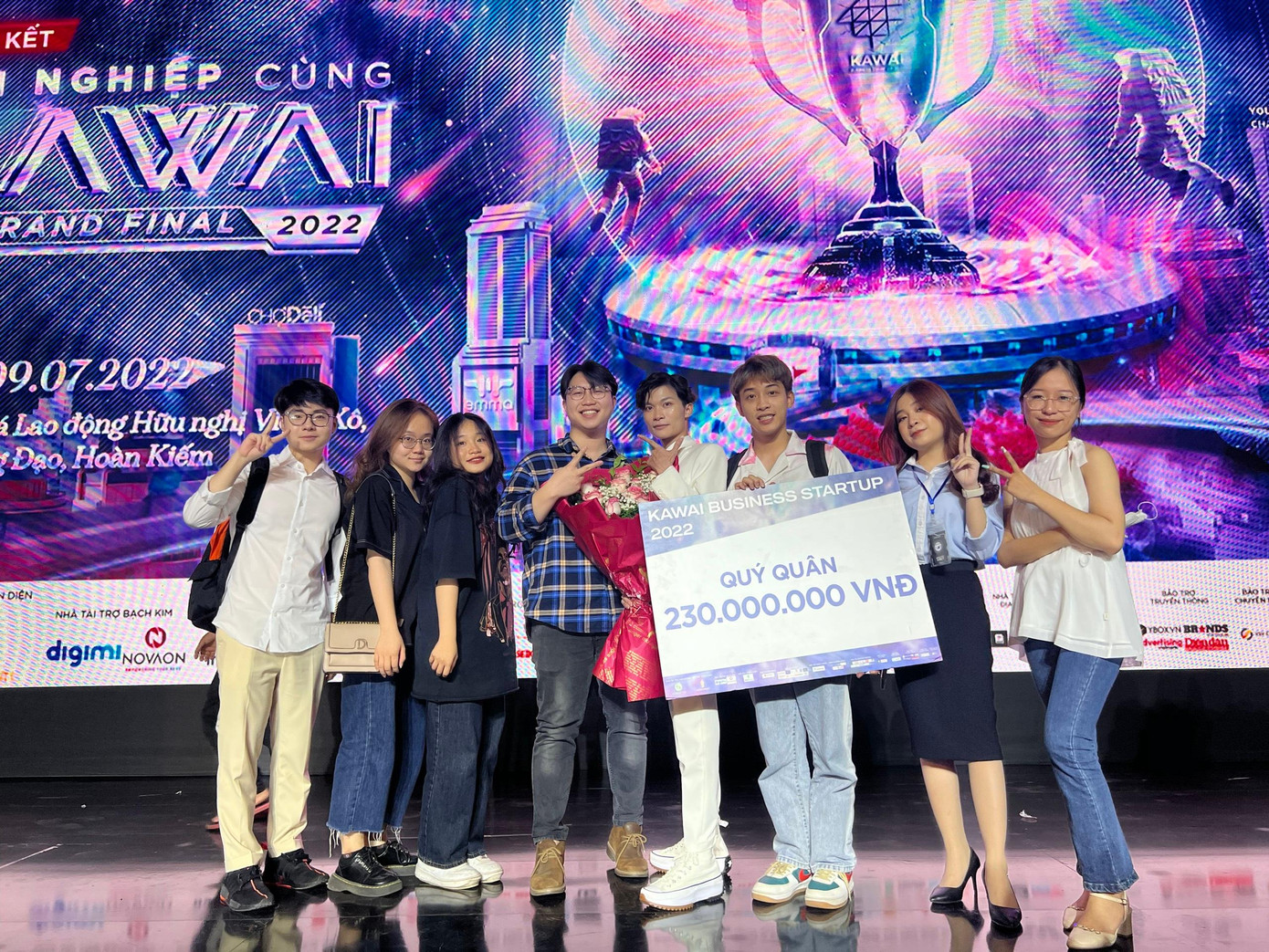 Gần đây nhất, Quang Anh đã đạt thành tích Quý quân - Top 03 Cuộc thi Khởi nghiệp cùng Kawai, cuộc thi ý tưởng khởi nghiệp quy mô toàn quốc dành cho người trẻ được tổ chức bởi CLB Nhà Doanh nghiệp Tương lai Đại học Ngoại thương dưới sự bảo trợ của Đại sứ quán Nhật Bản tại Việt Nam và được tài trợ bởi Quỹ học bổng Kawai Nhật Bản. Gần đây nhất, Quang Anh đã đạt thành tích Quý quân - Top 03 Cuộc thi Khởi nghiệp cùng Kawai, cuộc thi ý tưởng khởi nghiệp quy mô toàn quốc dành cho người trẻ được tổ chức bởi CLB Nhà Doanh nghiệp Tương lai Đại học Ngoại thương dưới sự bảo trợ của Đại sứ quán Nhật Bản tại Việt Nam và được tài trợ bởi Quỹ học bổng Kawai Nhật Bản.