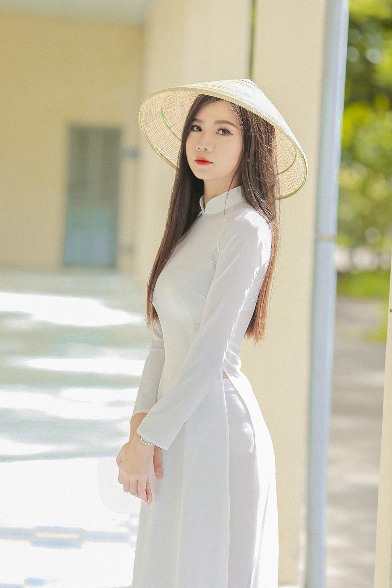 Minh Thư sở hữu riêng cho mình lượng tương tác, theo dõi và quan tâm khá lớn đến từ cộng đồng mạng, cùng nhiều lời khen. Minh Thư sở hữu riêng cho mình lượng tương tác, theo dõi và quan tâm khá lớn đến từ cộng đồng mạng, cùng nhiều lời khen.