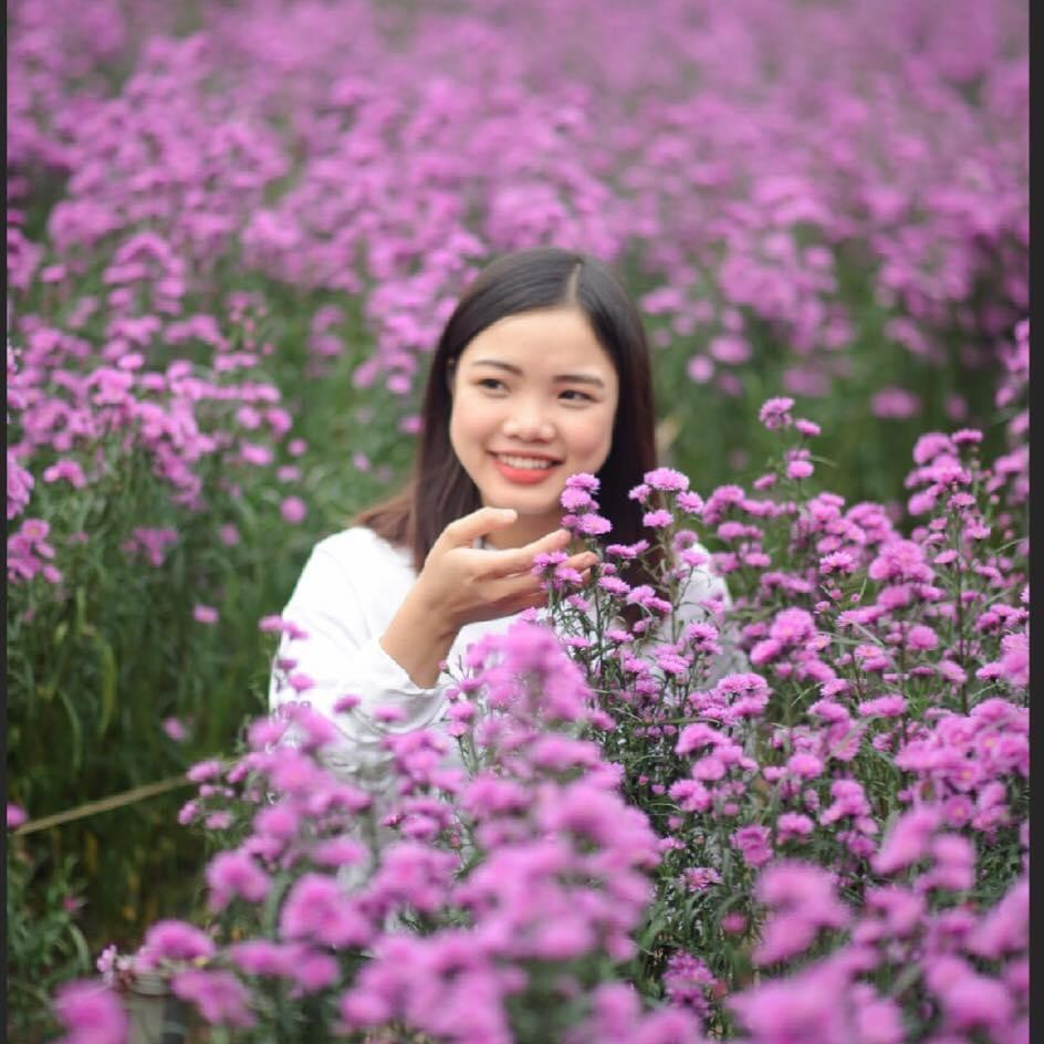 Phương luôn tin tưởng vào bản thân sẽ có những bước ngoặt lớn tiếp theo để vững bước trên con đường đạt được mục tiêu và mơ ước, tiếp tục được cống hiến cho khoa học môi trường. Phương luôn tin tưởng vào bản thân sẽ có những bước ngoặt lớn tiếp theo để vững bước trên con đường đạt được mục tiêu và mơ ước, tiếp tục được cống hiến cho khoa học môi trường.