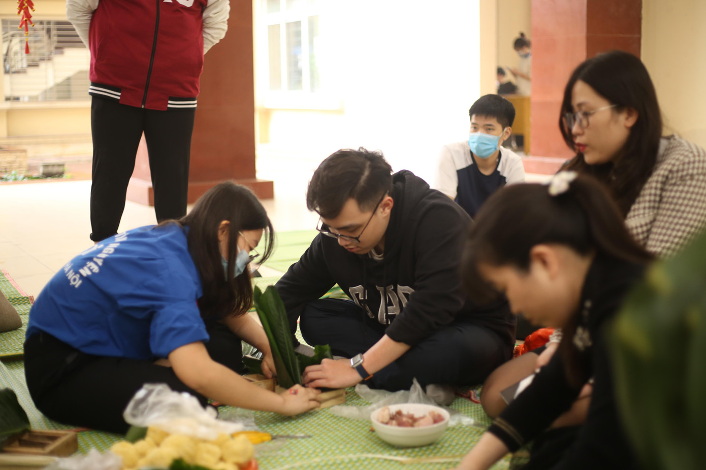 San sẻ yêu thương với người bệnh trong dịp Tết Nhâm Dần 2022. San sẻ yêu thương với người bệnh trong dịp Tết Nhâm Dần 2022.