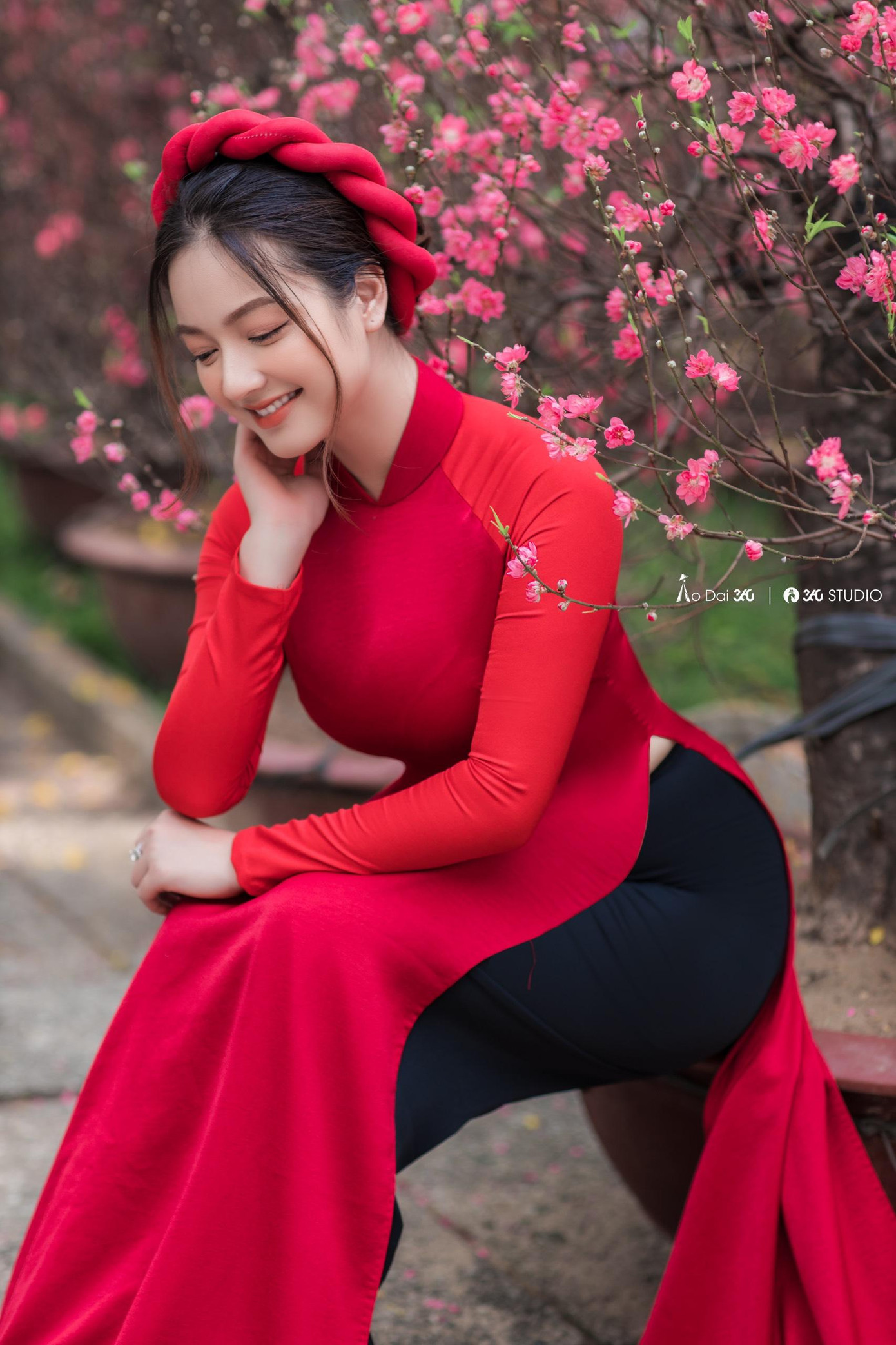 Quỳnh Trâm xuất sắc trở thành Á khôi 1 từ năm hai Đại học.