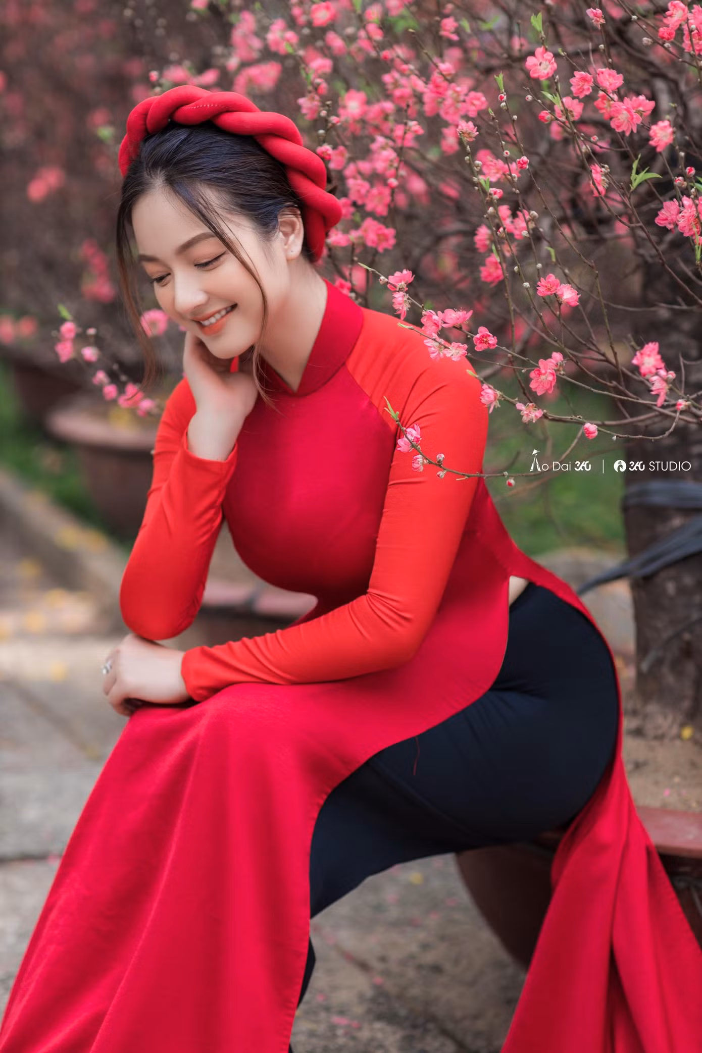 Quỳnh Trâm xuất sắc trở thành Á khôi 1 từ năm hai Đại học.