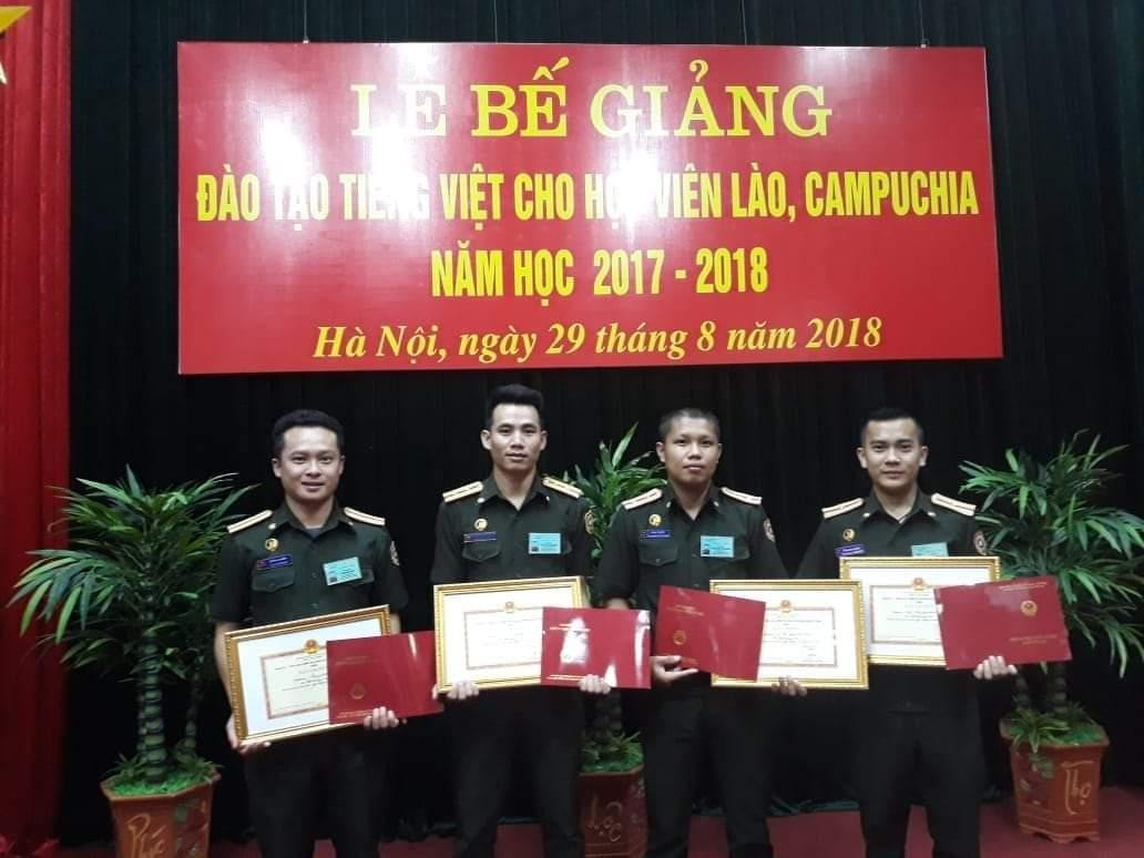 Lễ bế giảng đào tạo tiếng Việt cho học viên Lào, Campuchia năm học 2017 - 2018.