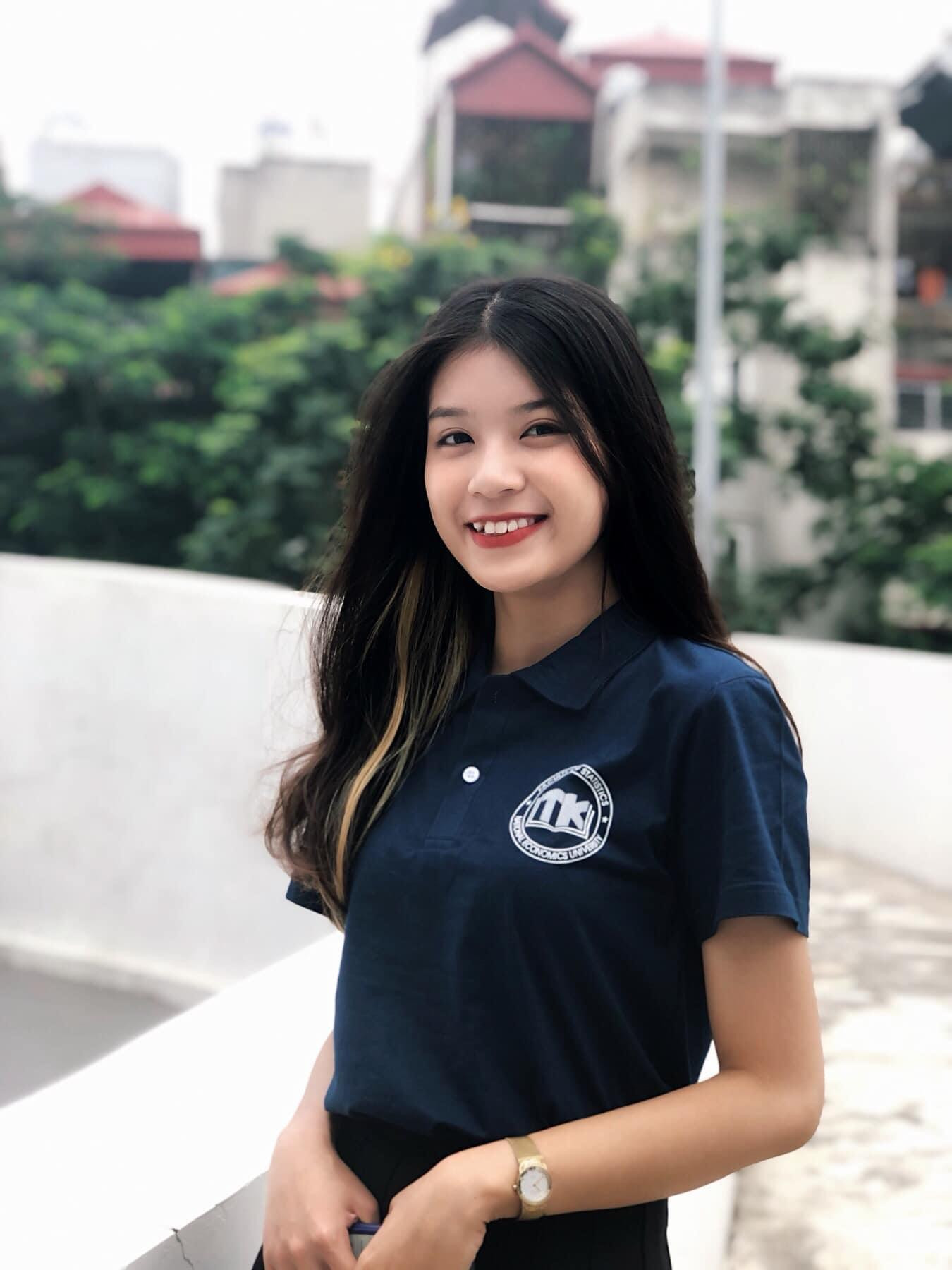 Yến Nhi: "Mong sao mọi thứ sớm bình thường trở lại, dịch bệnh giảm căng thẳng để tất cả các bạn học sinh sinh viên đều được đến trường và học tập an toàn hơn nữa"