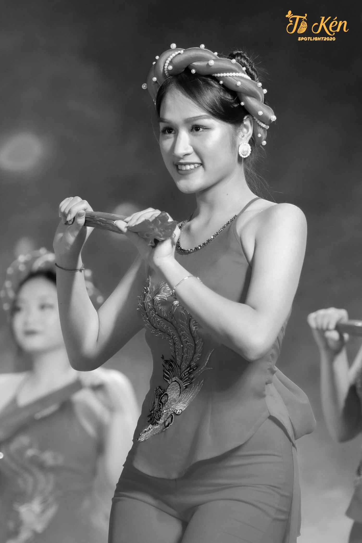 Bên cạnh việc học tập trên lớp, Lê Ngọc không ngừng dành tình yêu đặc biệt với nghệ thuật múa.