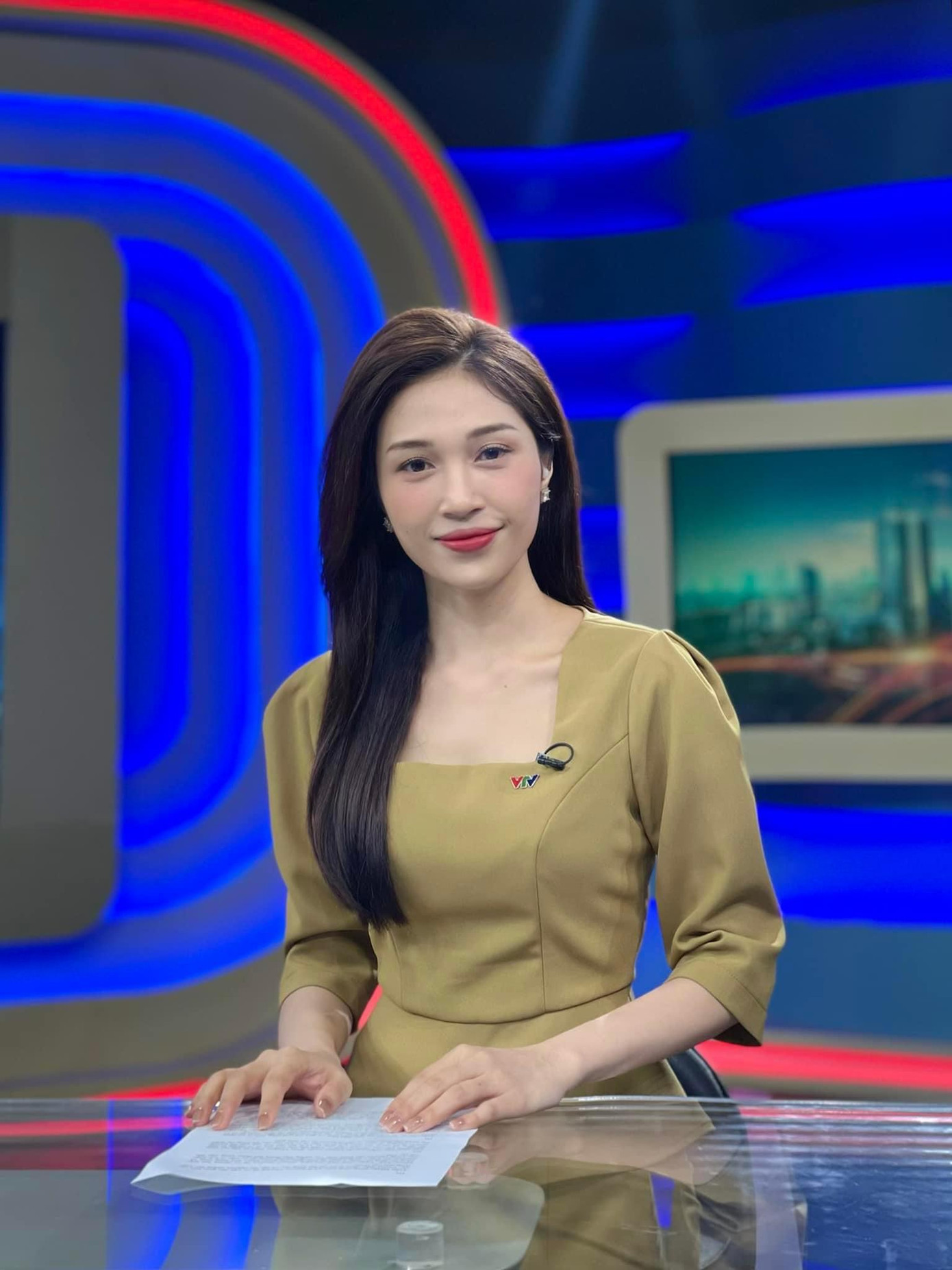 Trần Ngọc Anh là nữ BTV/MC Thể thao xinh đẹp và tài năng của Đài truyền hình Việt Nam.