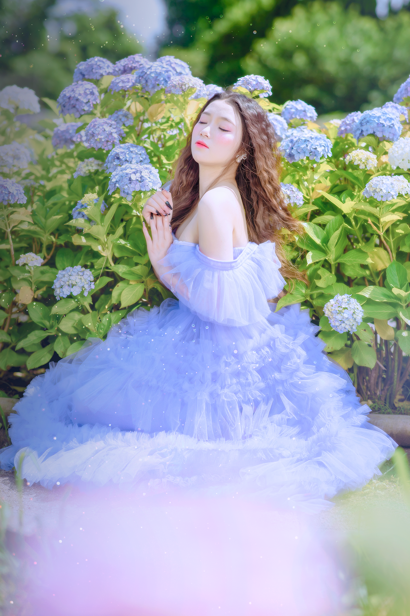 Với Mai Hương, việc làm mẫu ảnh trong thời gian hiện tại sẽ giúp cô có thêm kinh nghiệm, phục vụ cho công việc sau này khi trở về Việt Nam. Với Mai Hương, việc làm mẫu ảnh trong thời gian hiện tại sẽ giúp cô có thêm kinh nghiệm, phục vụ cho công việc sau này khi trở về Việt Nam.