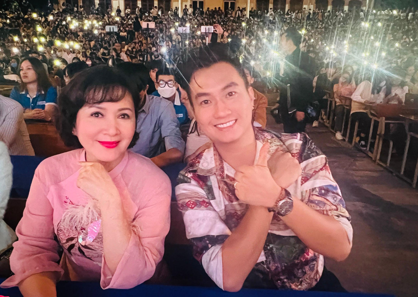 Nghệ sĩ Nhân dân Minh Hòa và diễn viên Phạm Anh Tuấn.