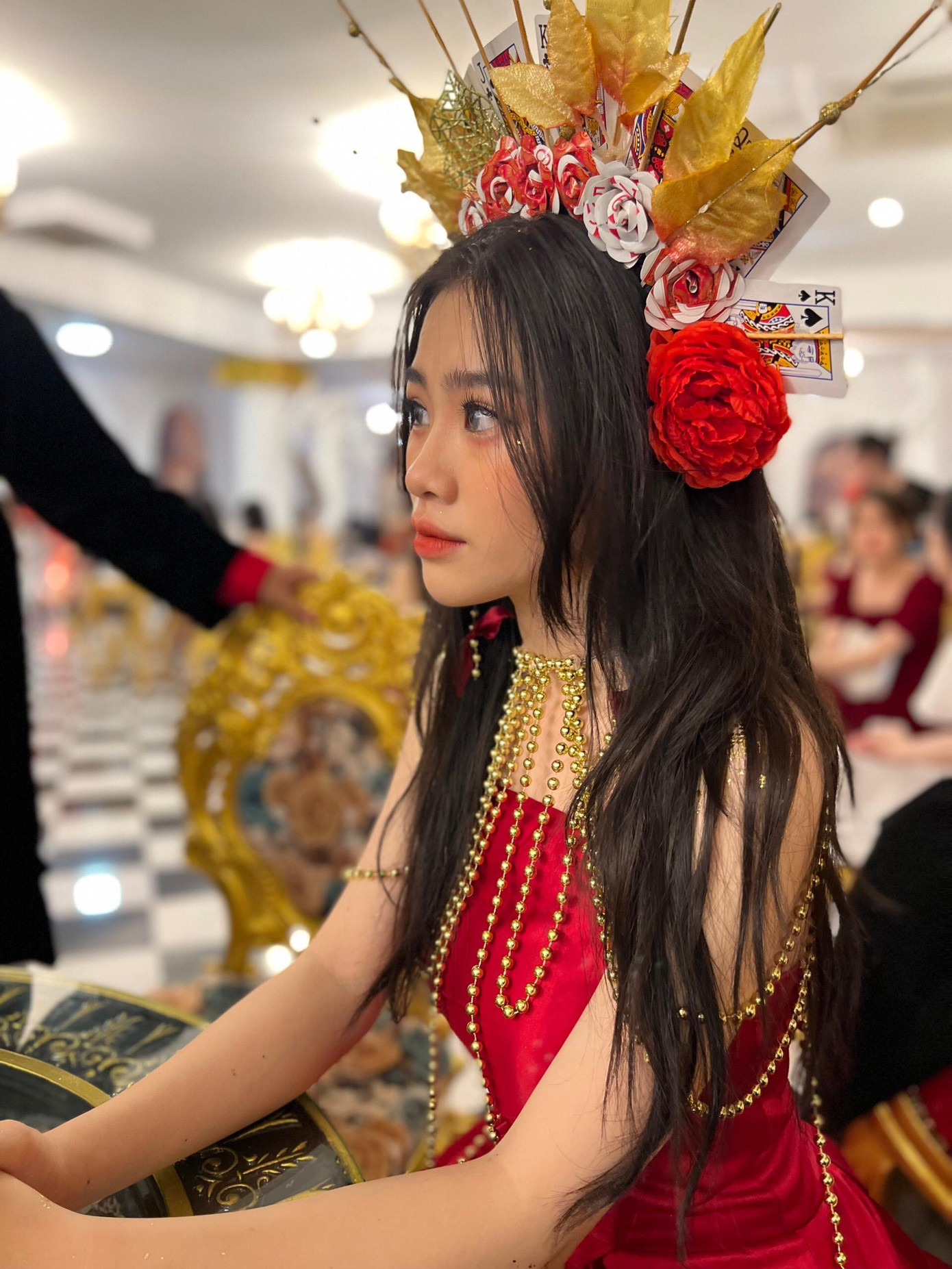 Cô nàng dành một tình yêu với thể thao, đặc biệt là bóng đá.