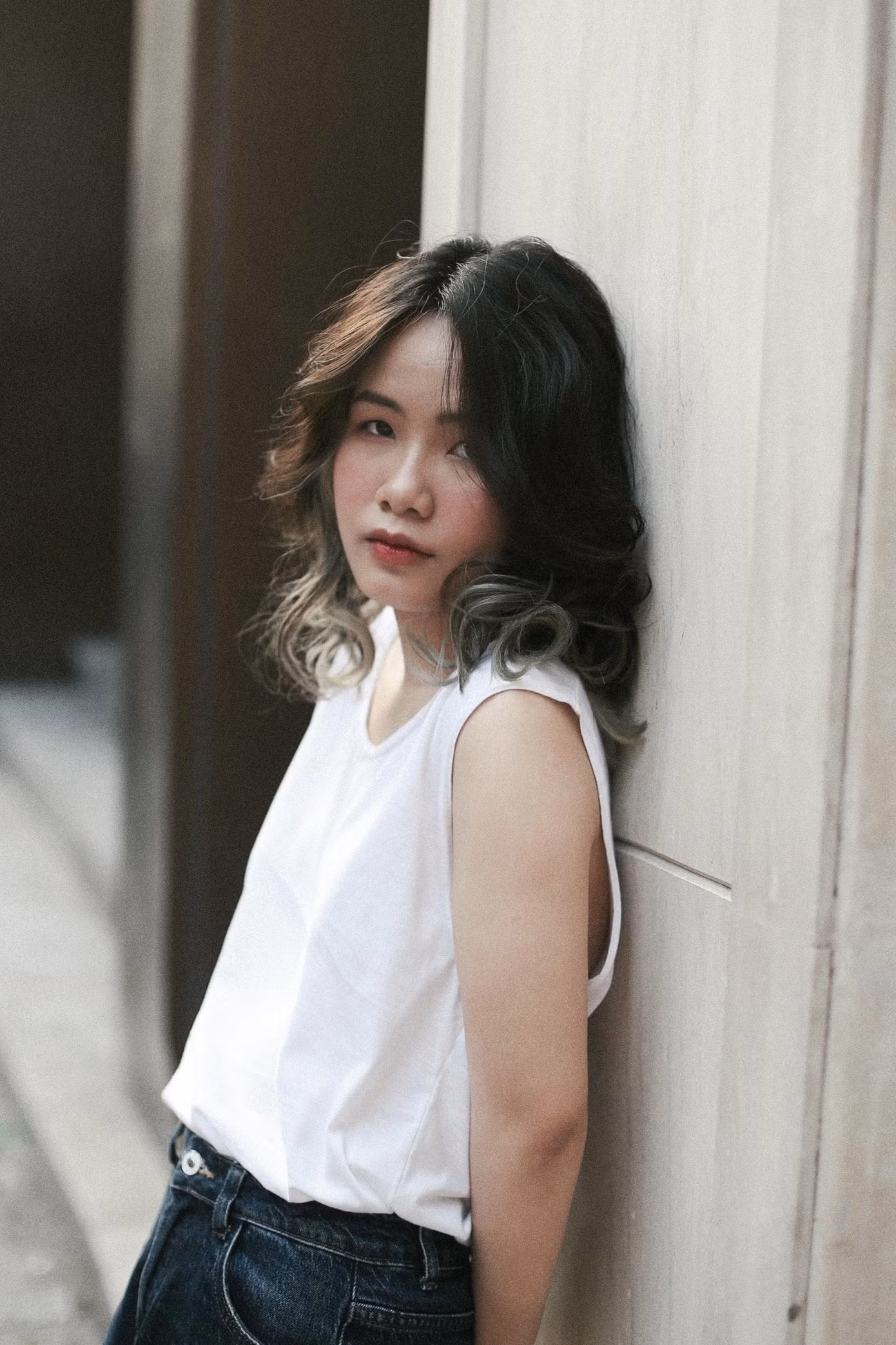 Phương Anh sinh năm 2002, hiện đang là sinh viên năm 2 chuyên ngành Kinh tế đầu tư - Học viện Chính sách và Phát triển.