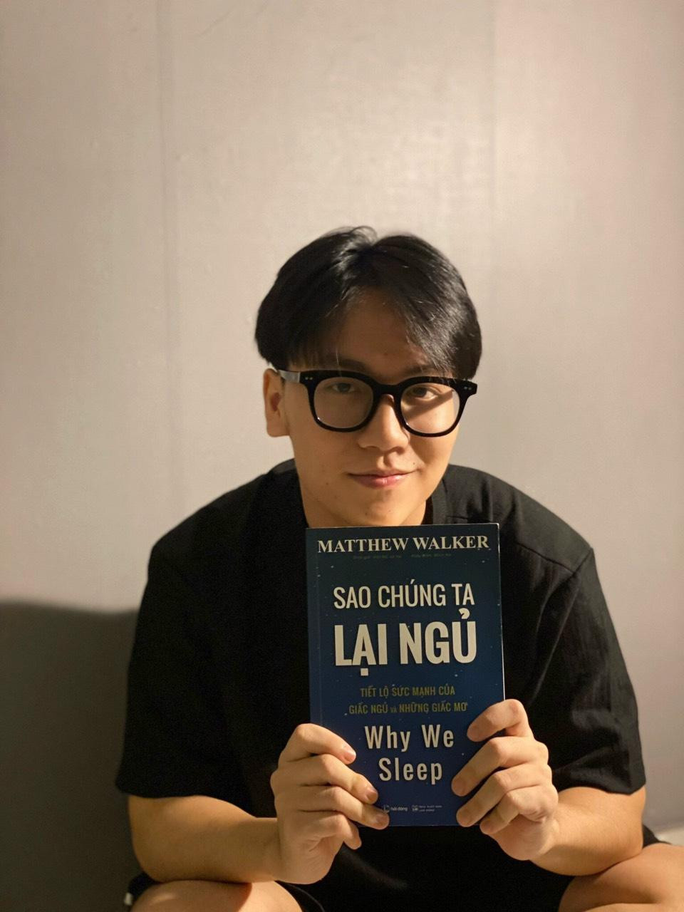 Trung chọn dùng con chữ, dùng âm thanh để ghi lại những trăn trở, chiêm nghiệm và bài học mình gom nhặt được mỗi ngày, tạo tiền đề cho sự ra đời của dự án “Người Tích Luỹ&quot;.