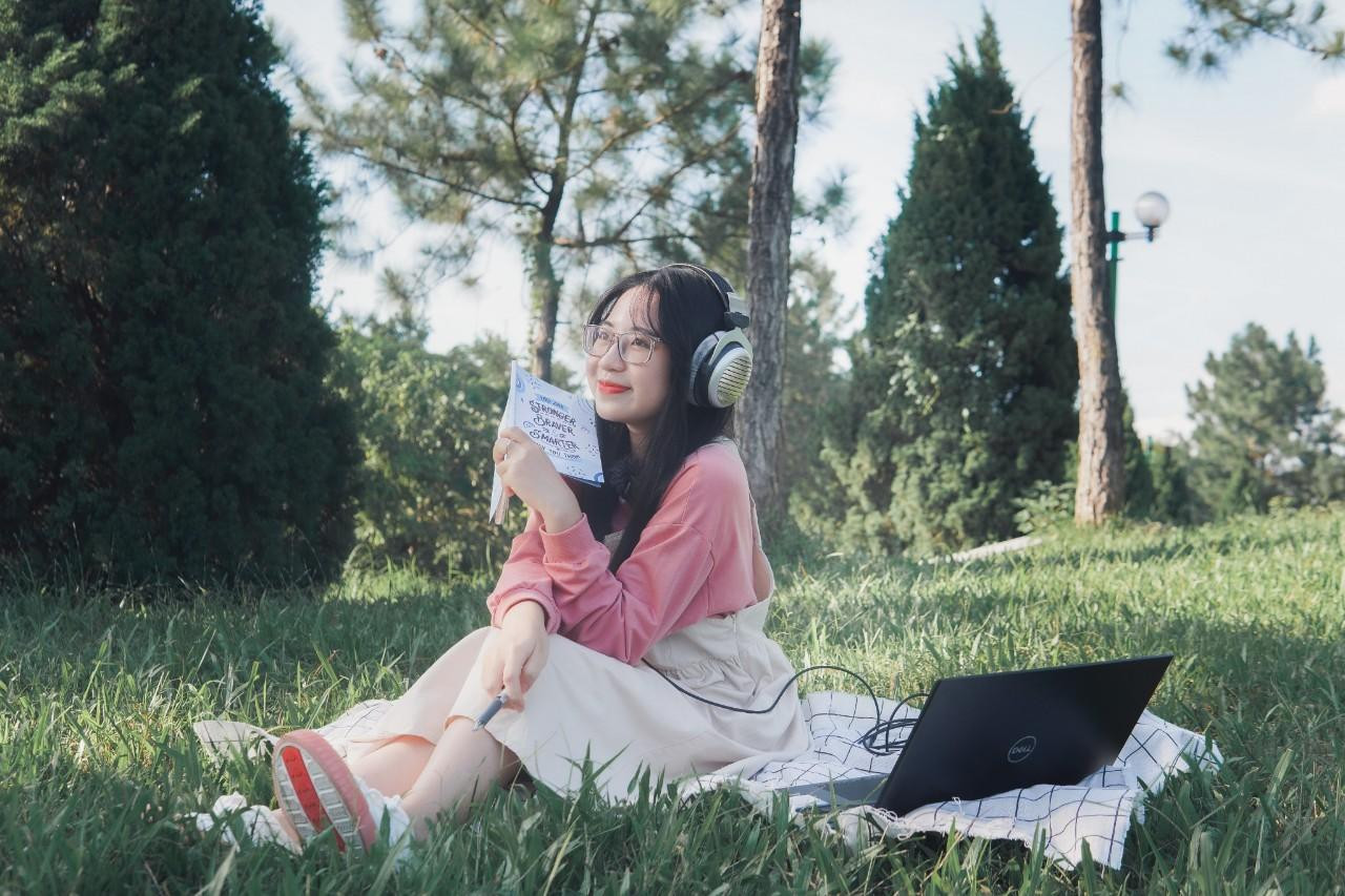 Với Hà trải nghiệm ở mỗi công việc, mỗi vị trí khác nhau chính là phần lương dành cho bản thân.