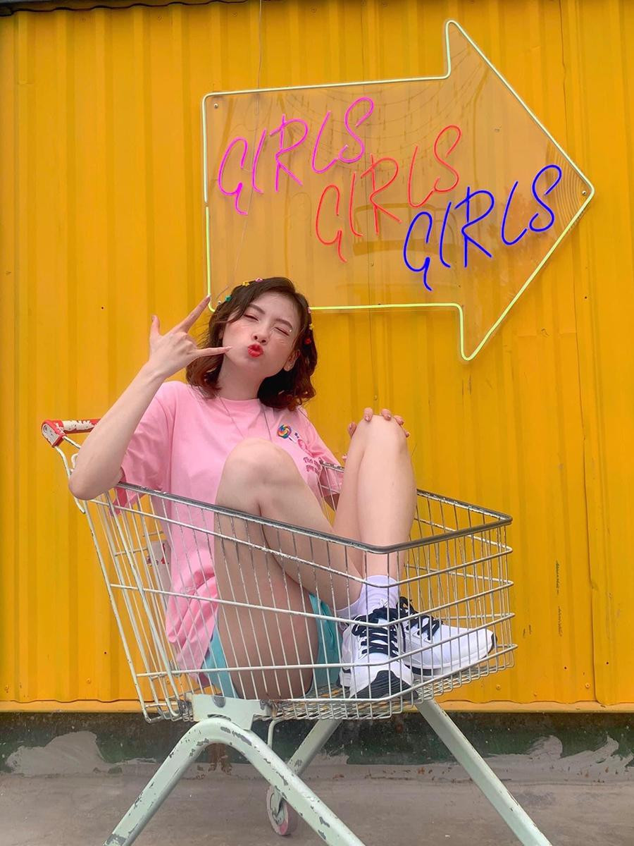 Luôn có kế hoạch cho riêng mình, Xuân Anh luôn cố gắng hoàn thiện bản thân từng ngày để chinh phục ước mơ. Luôn có kế hoạch cho riêng mình, Xuân Anh luôn cố gắng hoàn thiện bản thân từng ngày để chinh phục ước mơ.