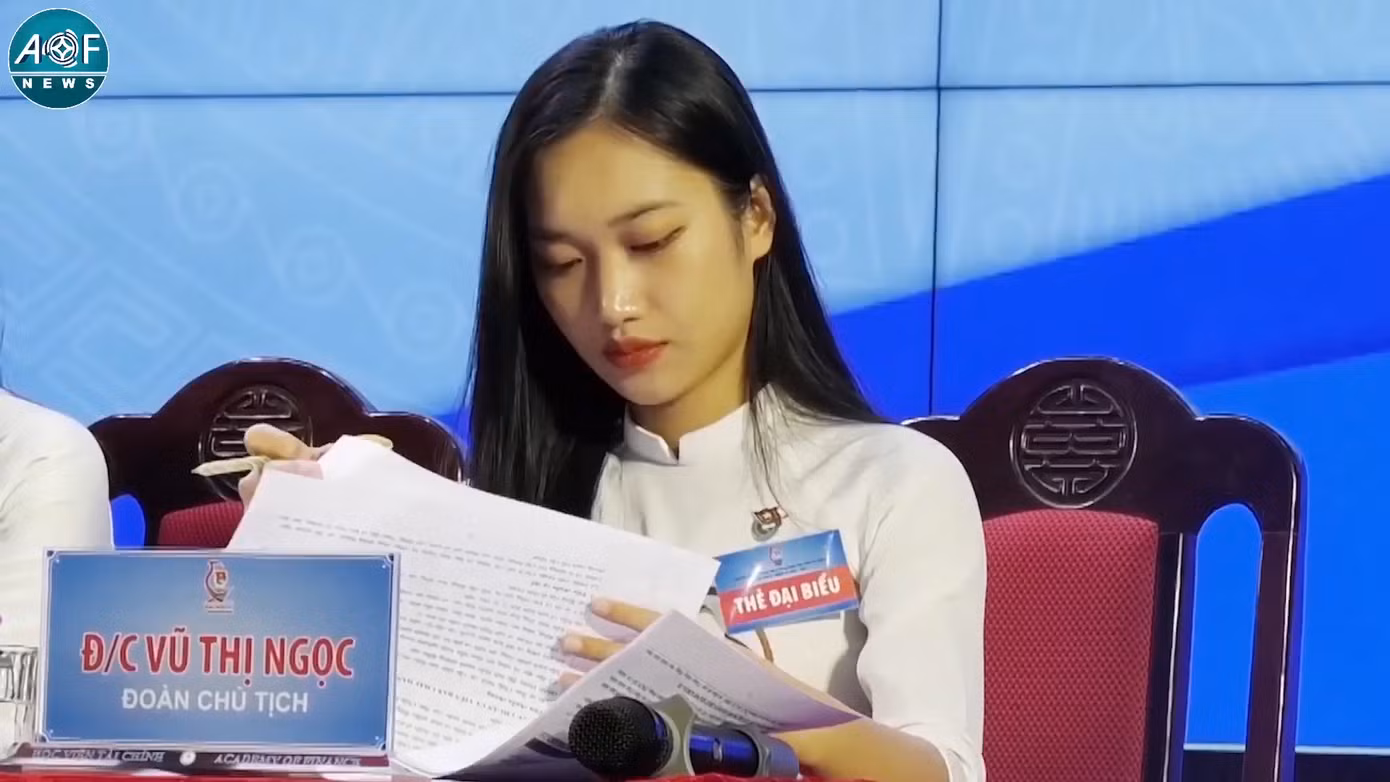 Sinh viên vừa phải cân đối giữa việc học tập - nhiệm vụ quan trọng nhất với công tác Đoàn - Hội là một thử thách lớn, song tất cả đều đi vào quỹ đạo hợp lý và cũng nhận ra cho mình nhiều bài học trong việc cân đối công việc.