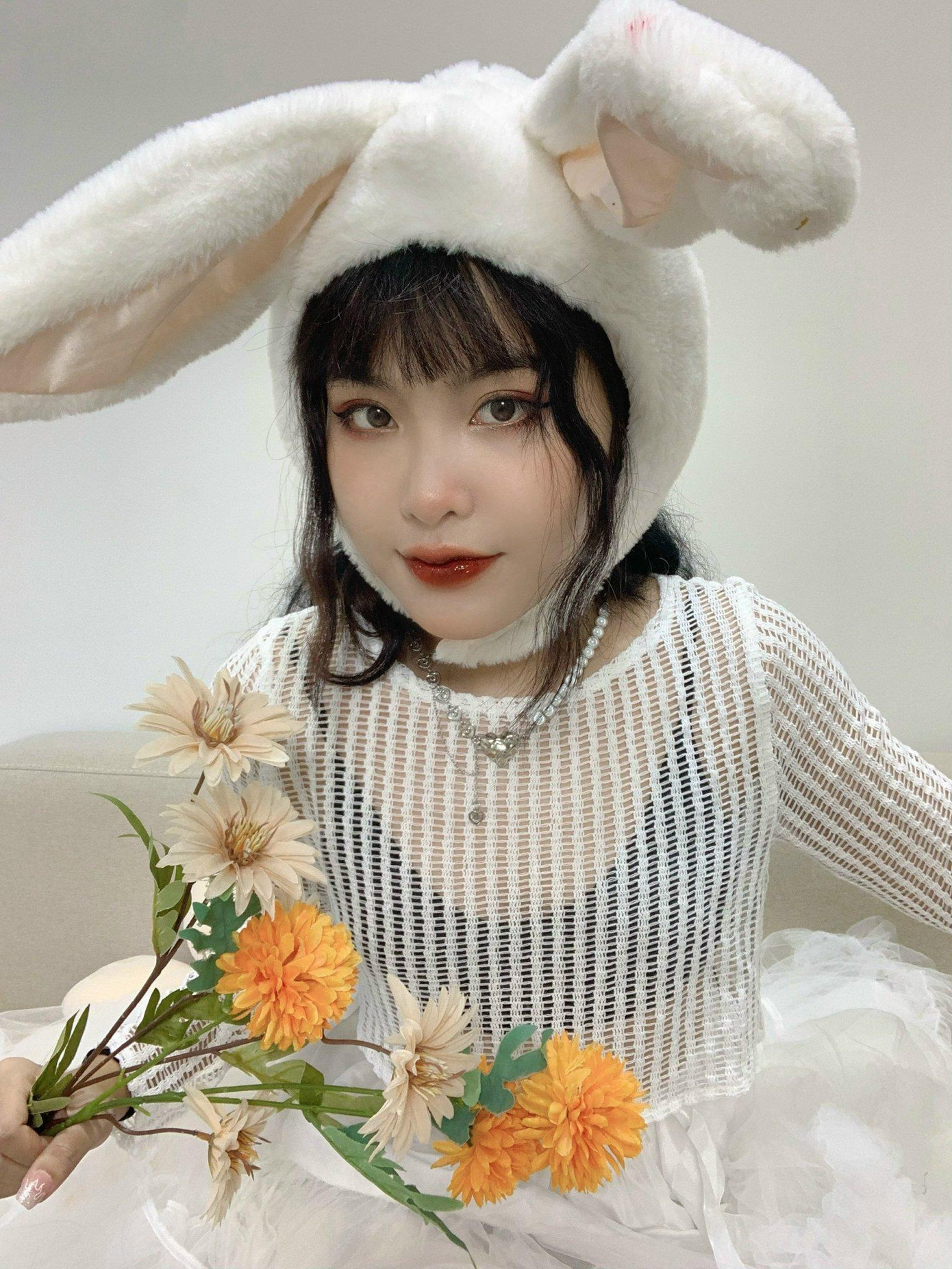 Alexander Mcqueen là nhà thiết kế mà cô thần tượng. Alexander Mcqueen là nhà thiết kế mà cô thần tượng.