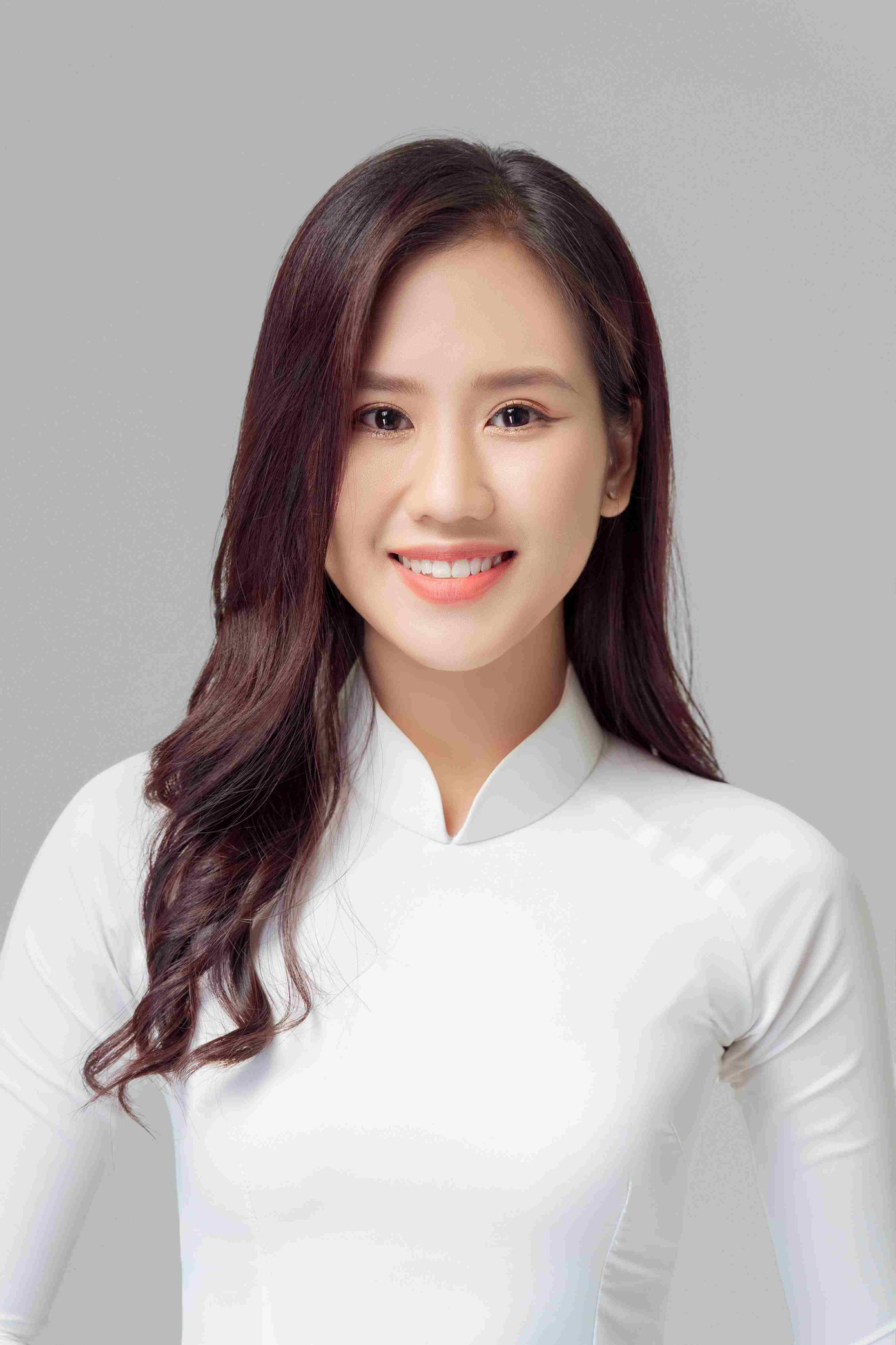 Trương Văn Tú Tâm (sinh năm 2003) đang là sinh viên năm hai trường Đại học Kinh tế - Tài chính TP.HCM (UEF). Trương Văn Tú Tâm (sinh năm 2003) đang là sinh viên năm hai trường Đại học Kinh tế - Tài chính TP.HCM (UEF).