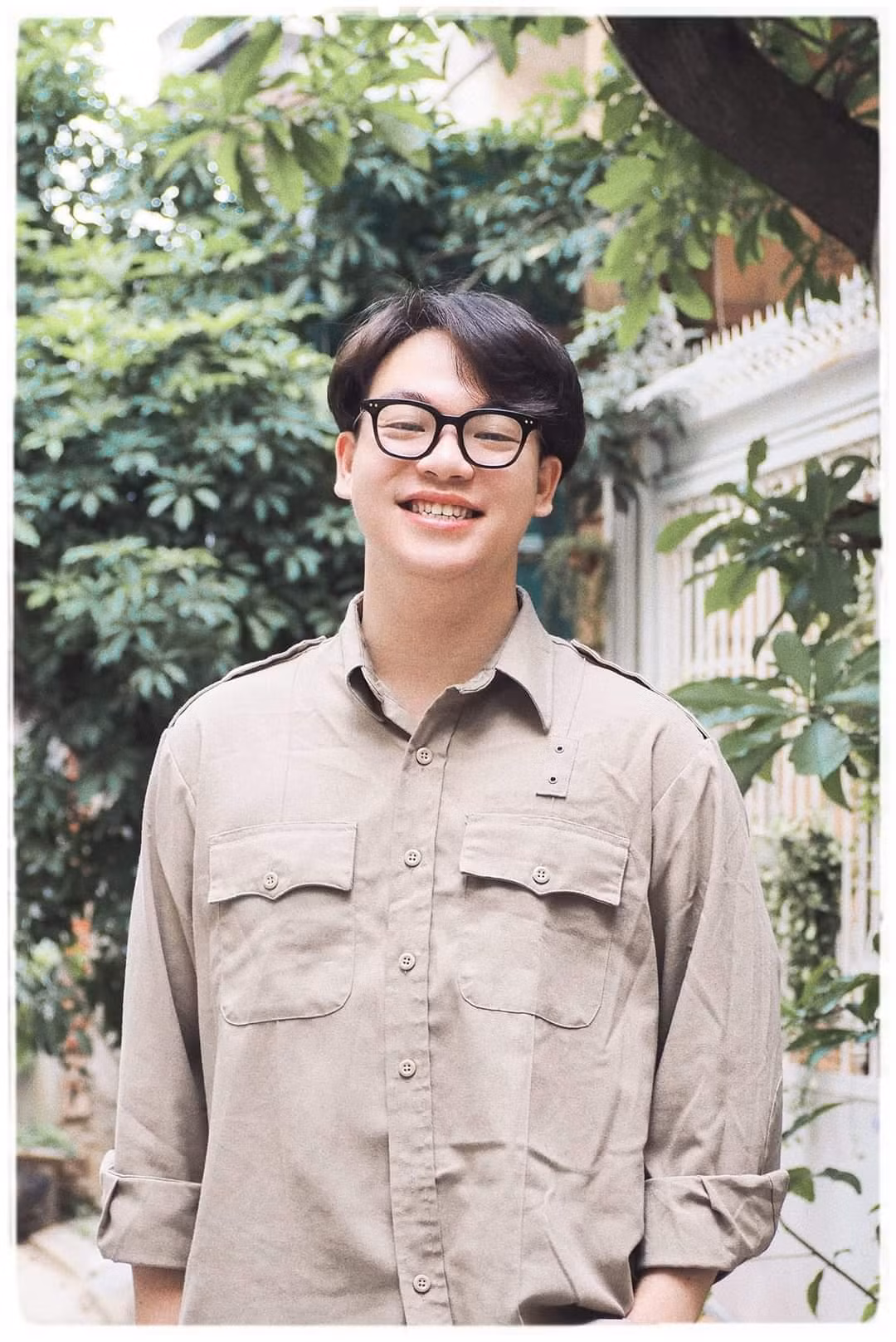 Với Linh, trở thành một công dân tốt cũng là một cách “tô điểm” cho xã hội. Với Linh, trở thành một công dân tốt cũng là một cách “tô điểm” cho xã hội.