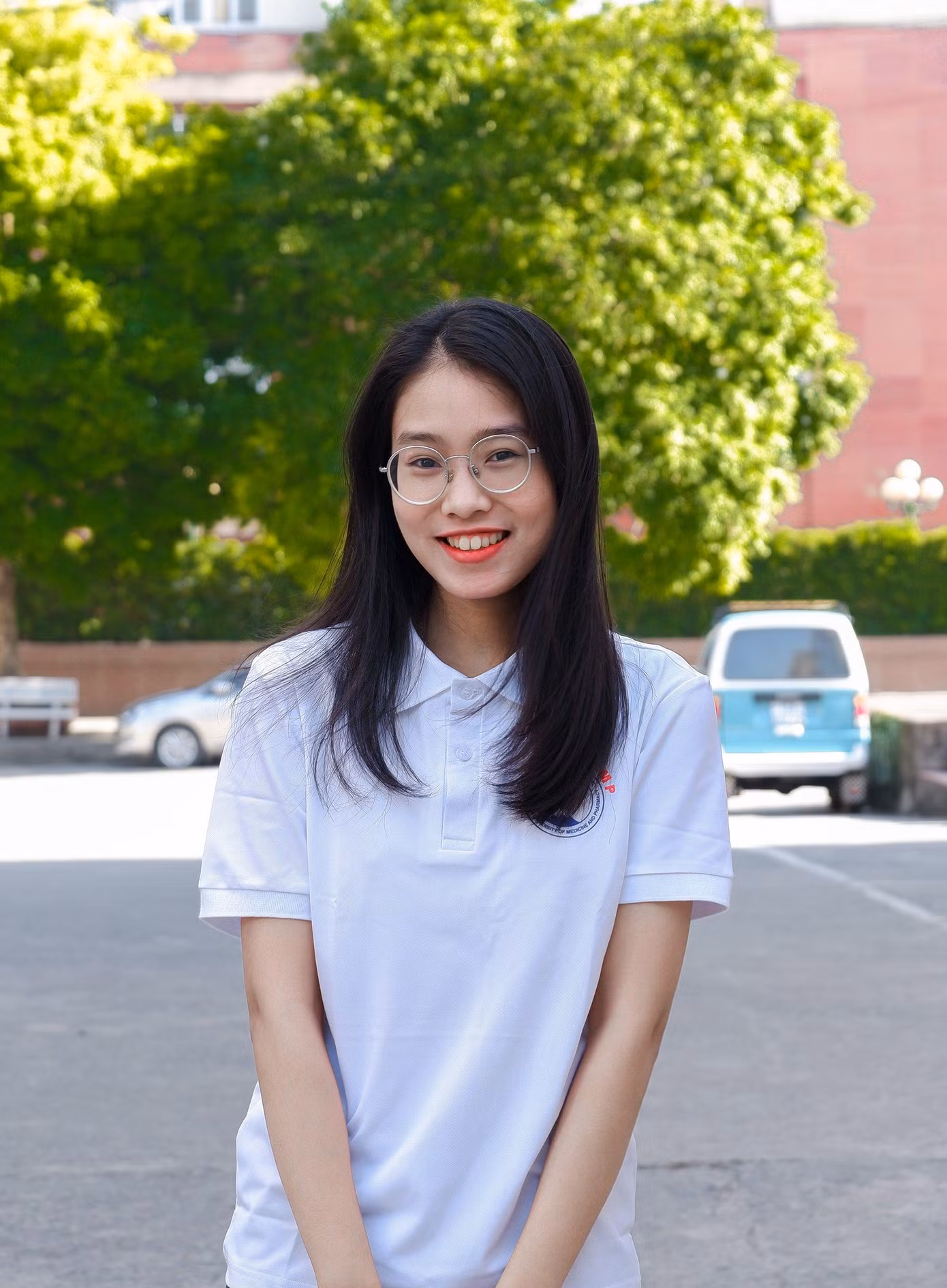 Hương Hạnh hiện đang là sinh viên chuyên ngành Y khoa tại Trường Đại học Y – Dược, Đại học Thái Nguyên.