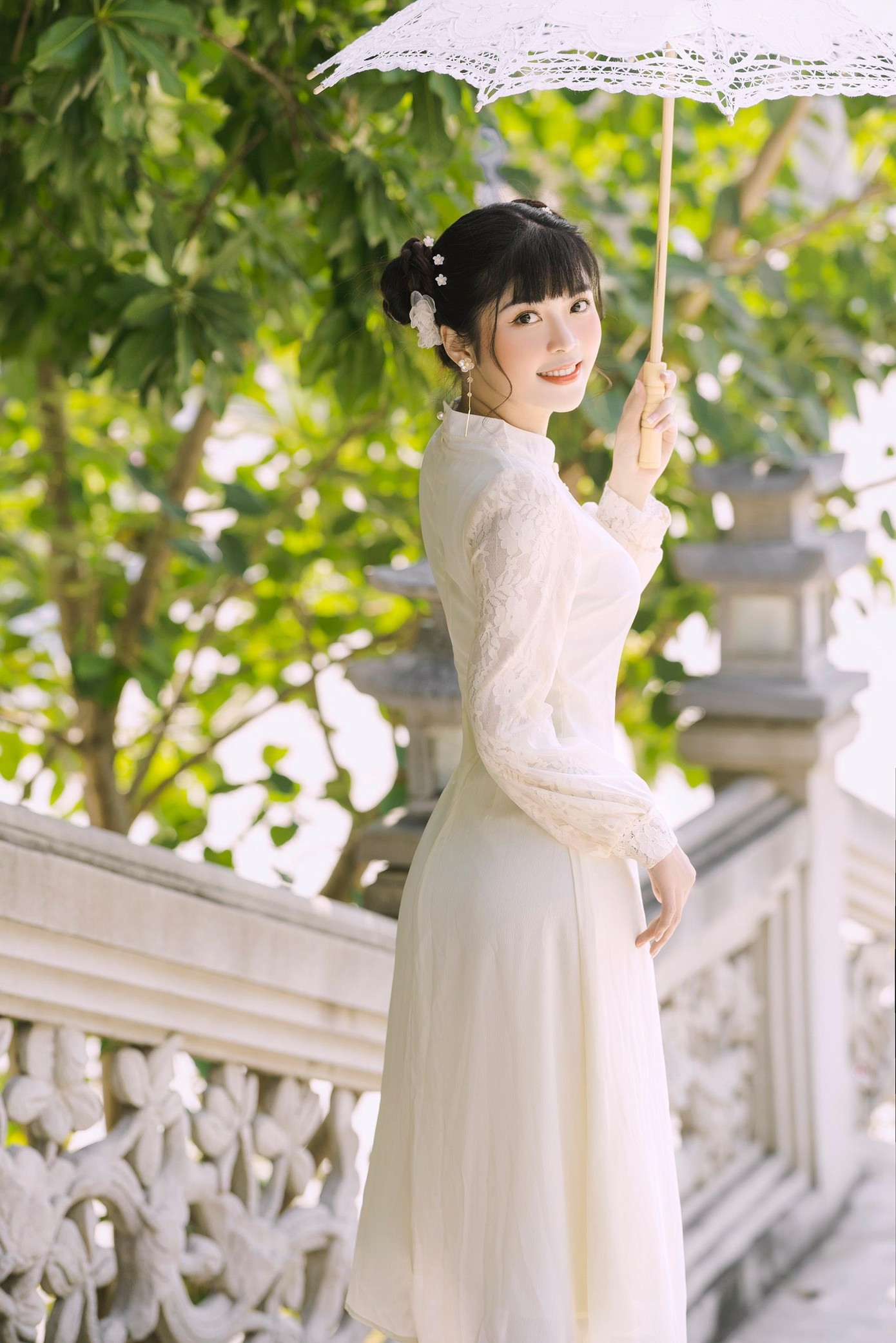 Nét ngây thơ trong sáng của thiếu nữ gốc Nam Định.