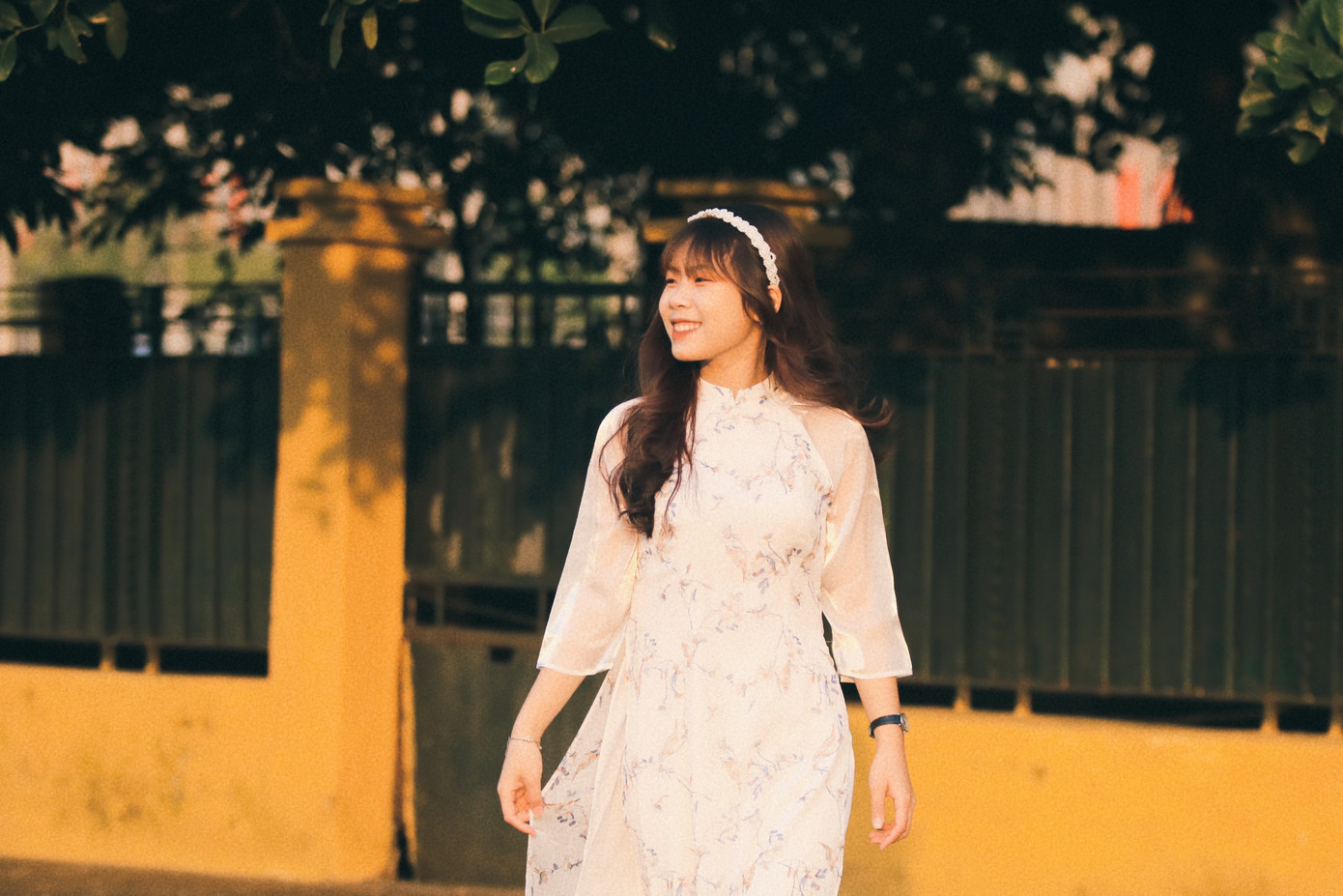 Huyền xuất phát không phải là một sinh viên học về Truyền thông, Báo chí nhưng cô vẫn luôn thích được làm công việc này.