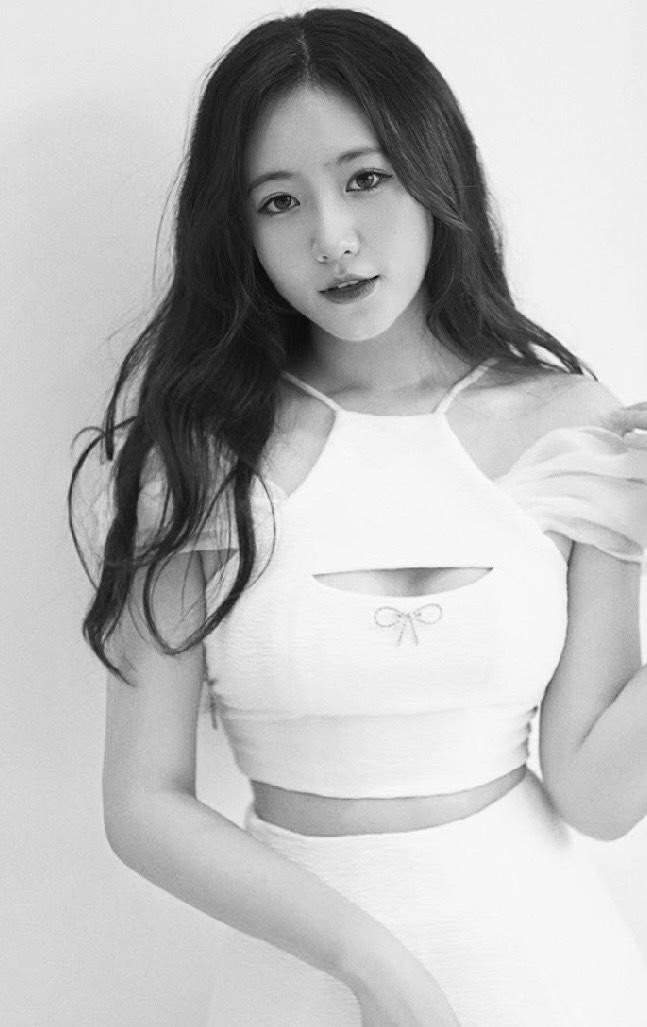 Thảo My luôn tìm kiếm và nhiệt tình tham gia các hoạt động ý nghĩa với mong muốn góp chút sức nhỏ của mình cho cộng đồng. Thảo My luôn tìm kiếm và nhiệt tình tham gia các hoạt động ý nghĩa với mong muốn góp chút sức nhỏ của mình cho cộng đồng.