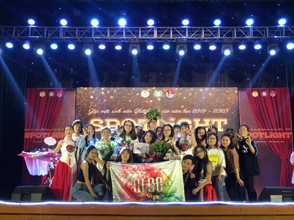 Chương trình "Gặp mặt sinh viên CLC năm học 2019 - 2020 Spotlight". Chương trình "Gặp mặt sinh viên CLC năm học 2019 - 2020 Spotlight".