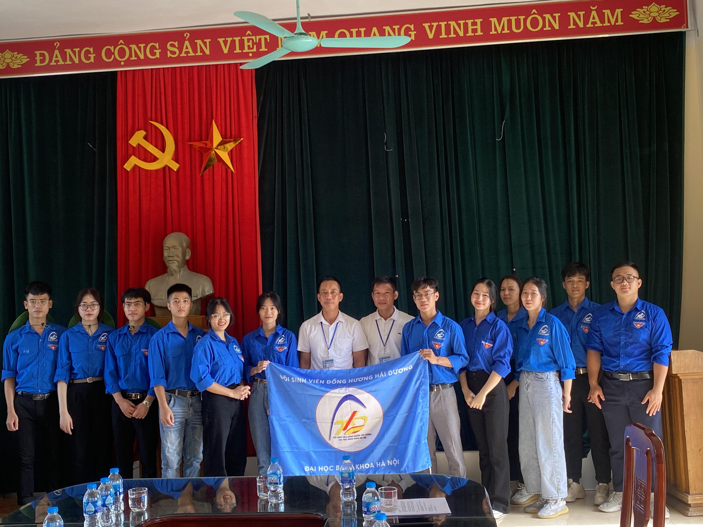 Lễ ra quân khởi động Mùa Hè xanh 2022 của Đội sinh viên đồng hương Hải Dương – Trường Đại học Bách Khoa Hà Nội (34 HUST) diễn ra tại xã Ninh Hải, huyện Ninh Giang, tỉnh Hải Dương.