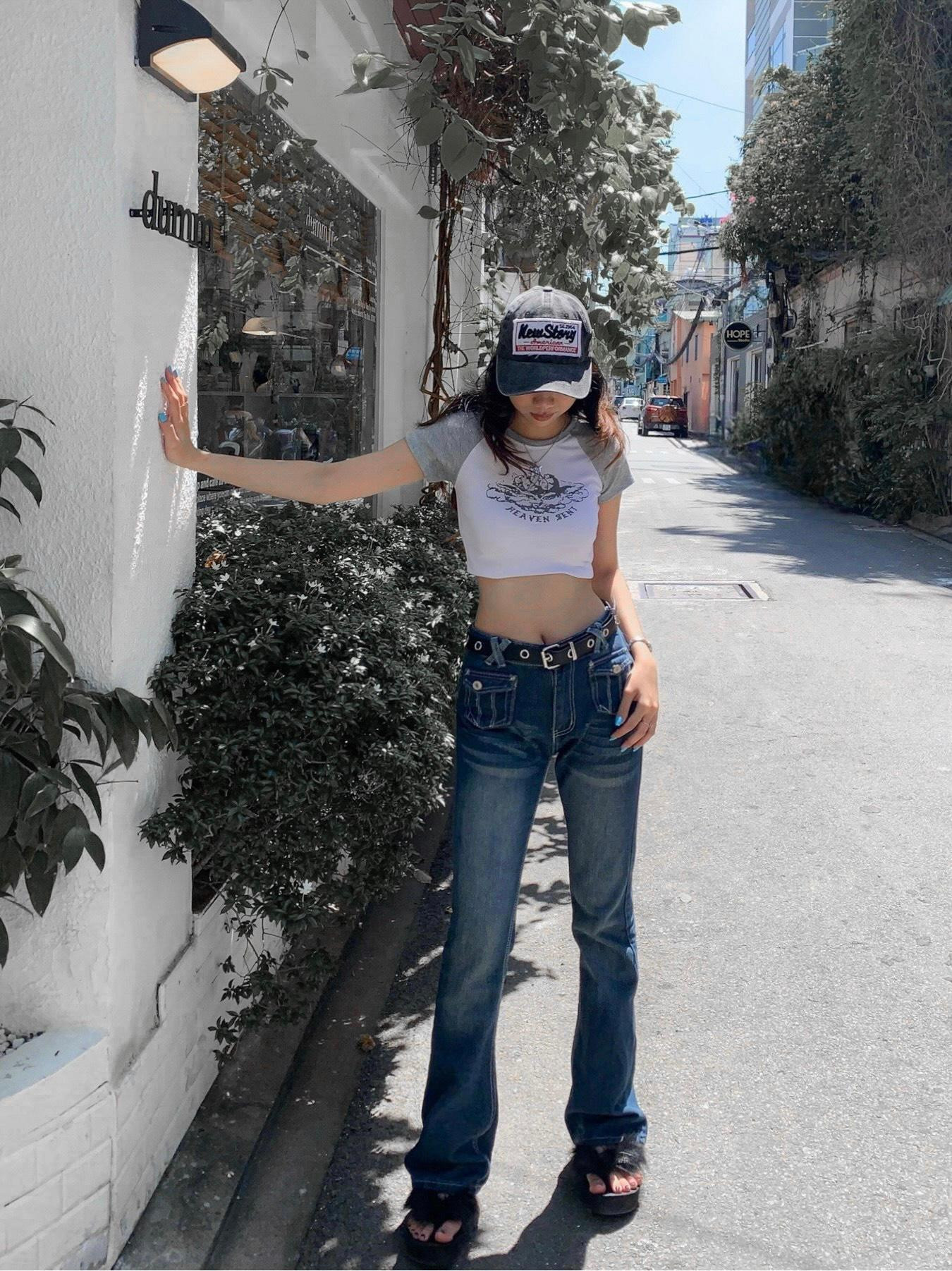 Bên cạnh đó, Thơ Color cũng dự định sẽ thử sức nhiều hơn với lĩnh vực mẫu ảnh và model trong tương lai.