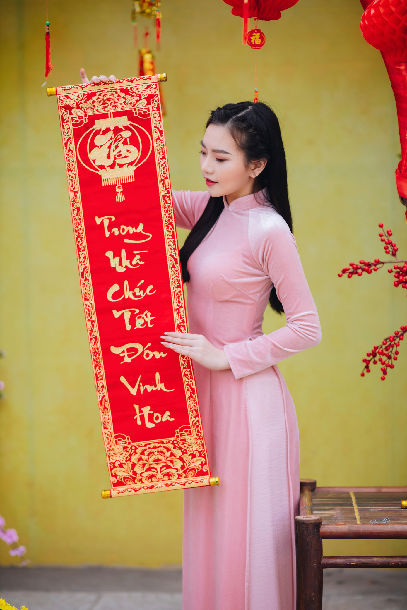 Chúng ta có thể có rất nhiều nơi để đi nhưng chỉ có một nơi duy nhất để về đó chính là nhà. Chúng ta có thể có rất nhiều nơi để đi nhưng chỉ có một nơi duy nhất để về đó chính là nhà.