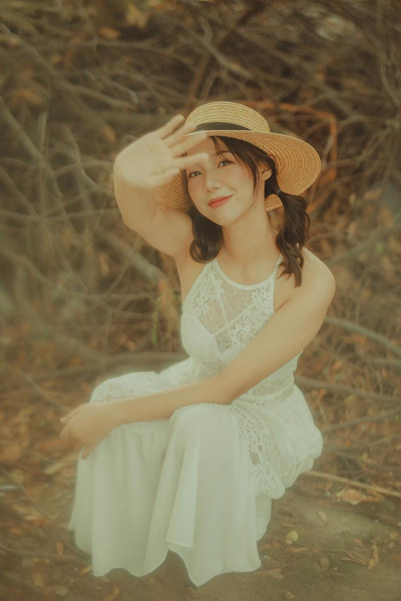 Với Cát Tường, nghề nào cũng có khó khăn riêng, chỉ cần mình đủ kiên trì và bản lĩnh để vượt qua những câu chuyện đó, nếu bản thân đi đúng sẽ được nở hoa và hái được nhiều trái ngọt.