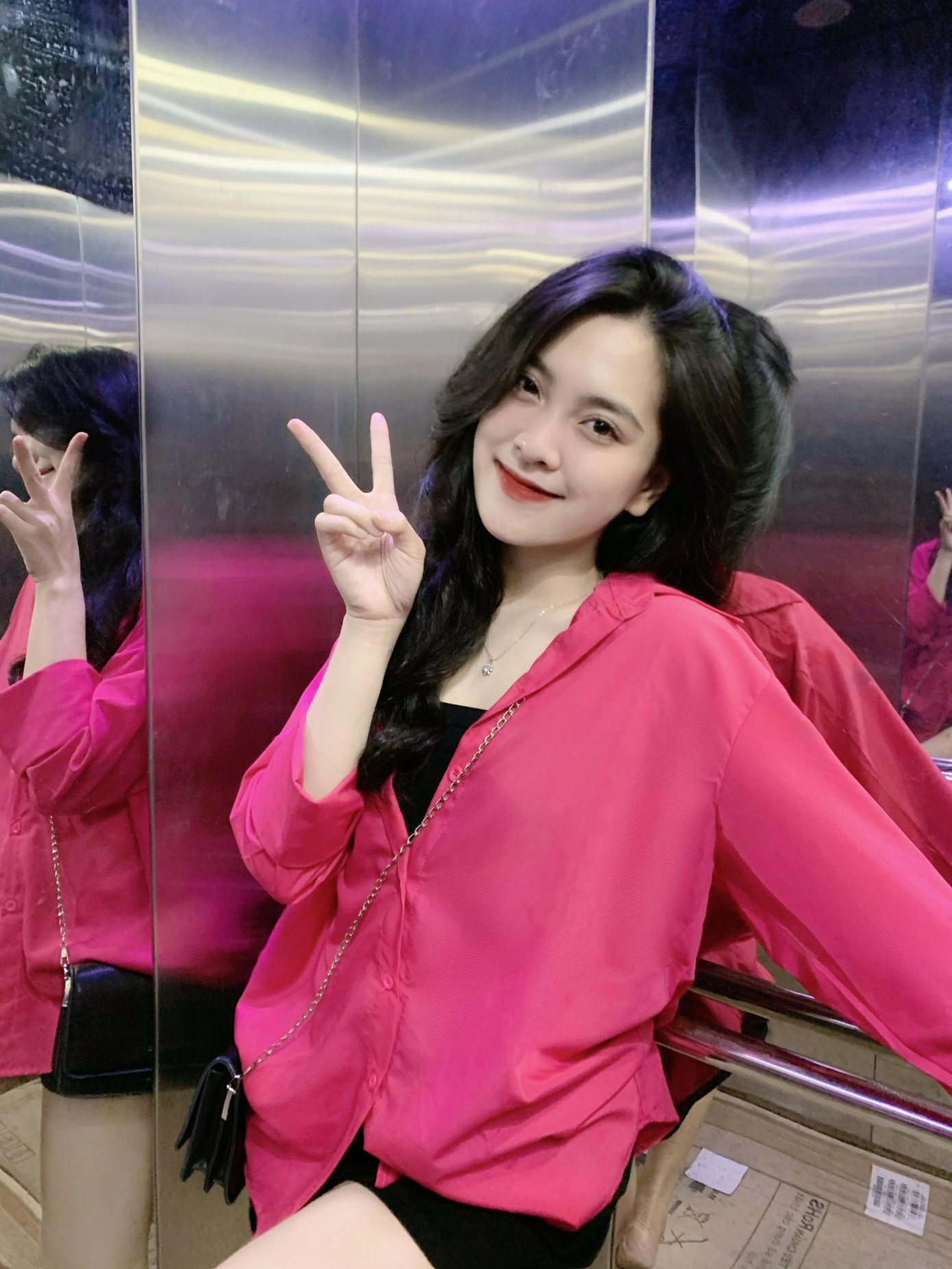 Nguyễn Lê Phương Thảo sinh năm 2003 hiện là sinh viên năm nhất chuyên ngành Chính sách công, khóa 41, Học viện Báo chí và Tuyên truyền.