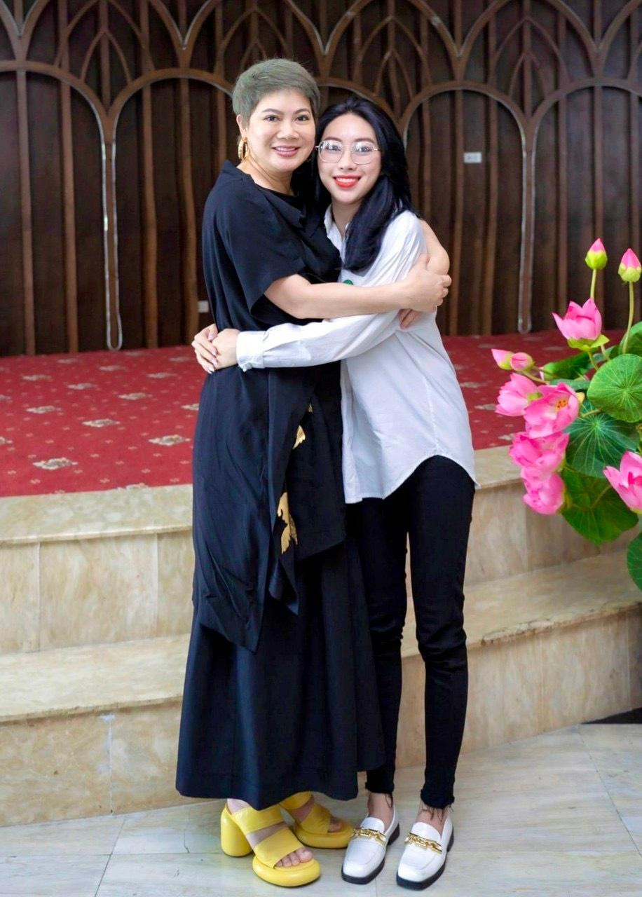 Nguyễn Linh Nhi – lá cờ đầu phong trào sinh viên Nghệ An khởi nghiệp ảnh 2 Nguyễn Linh Nhi – lá cờ đầu phong trào sinh viên Nghệ An khởi nghiệp ảnh 2